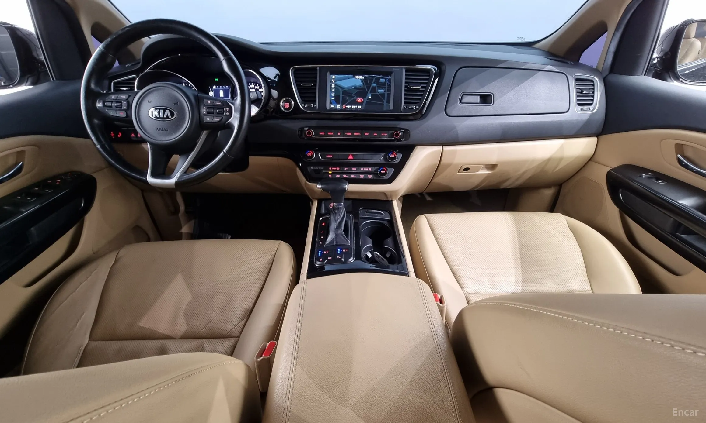 Kia Carnival превью 4