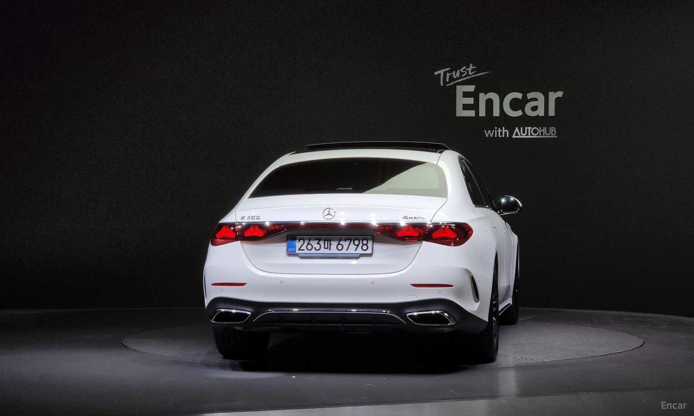 Mercedes Benz E-Class W214 превью 3