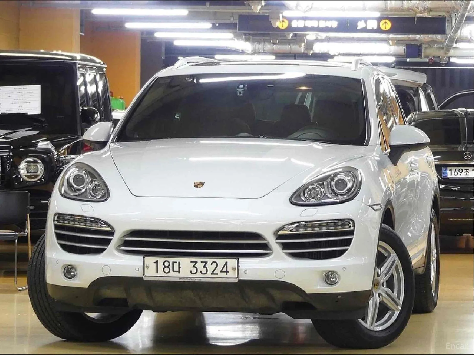 New Cayenne