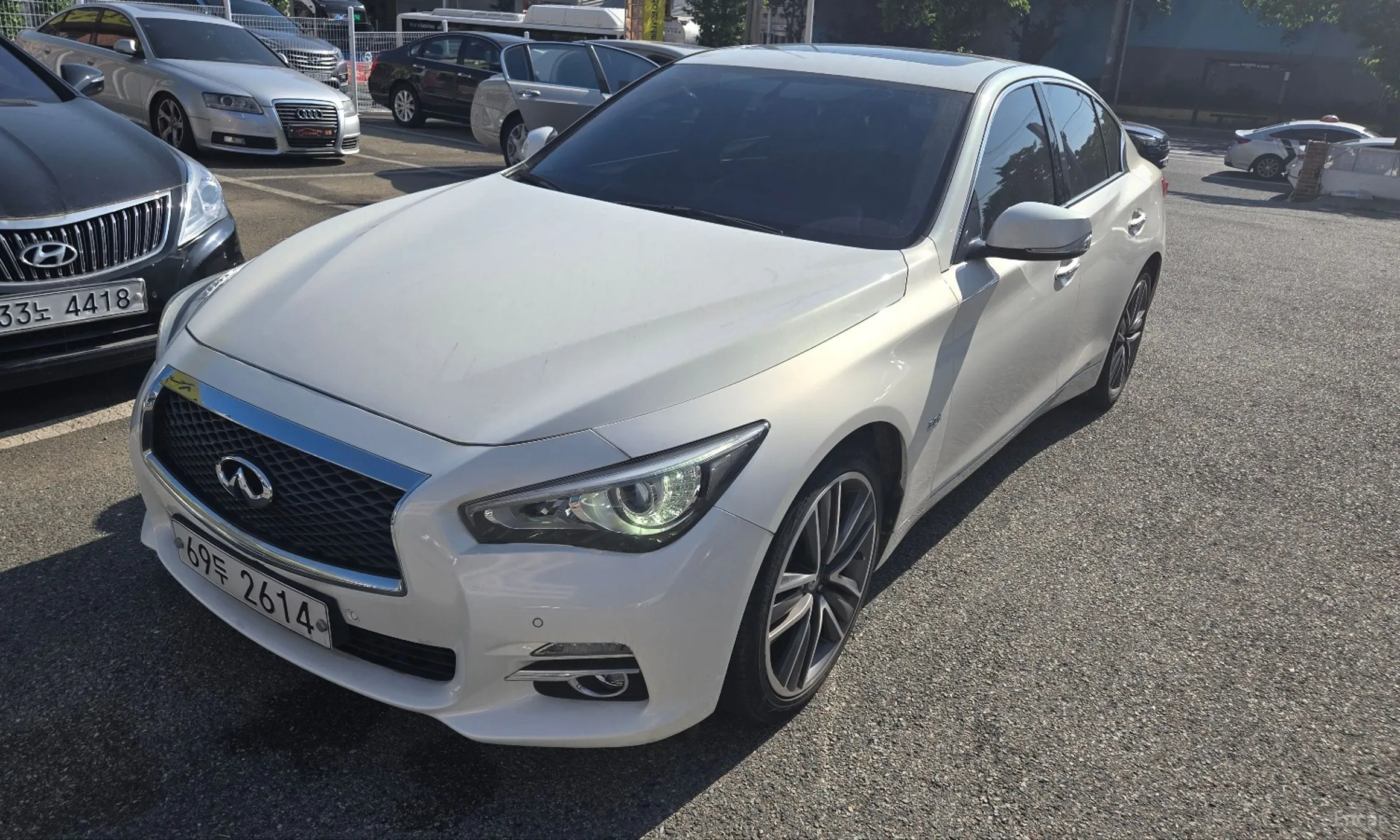 Infiniti Q50