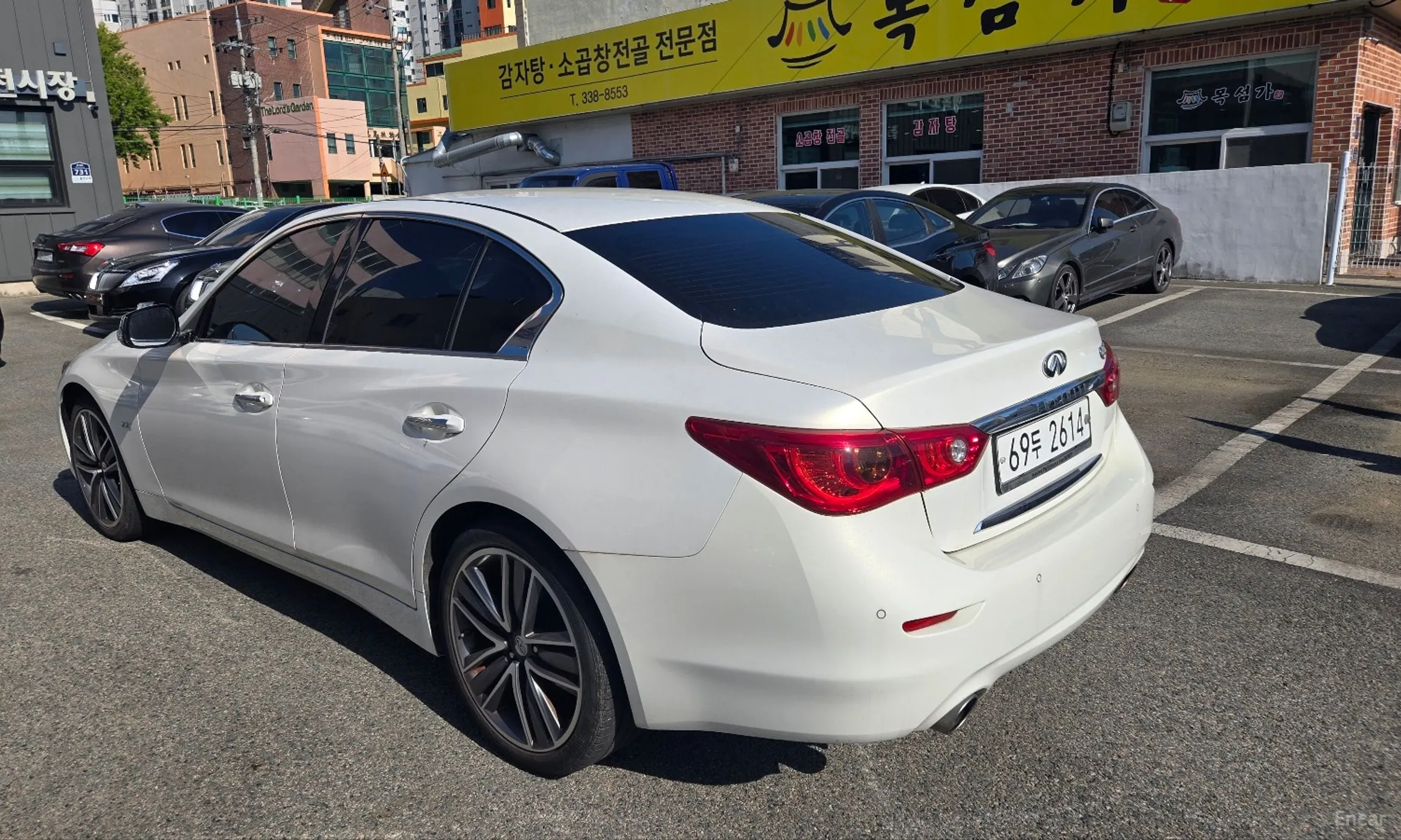 Infiniti Q50 превью 7