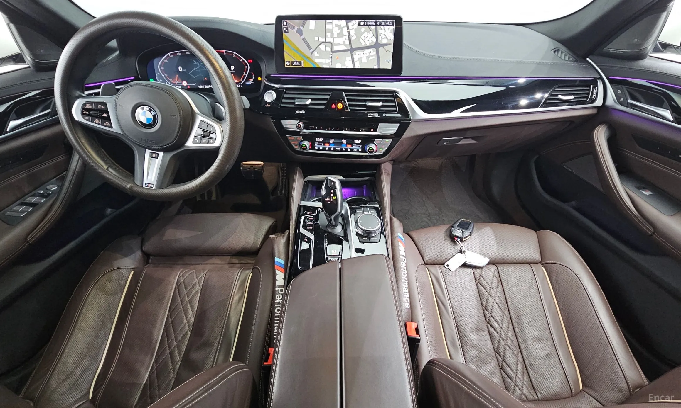 BMW 5 Series (G30) превью 4