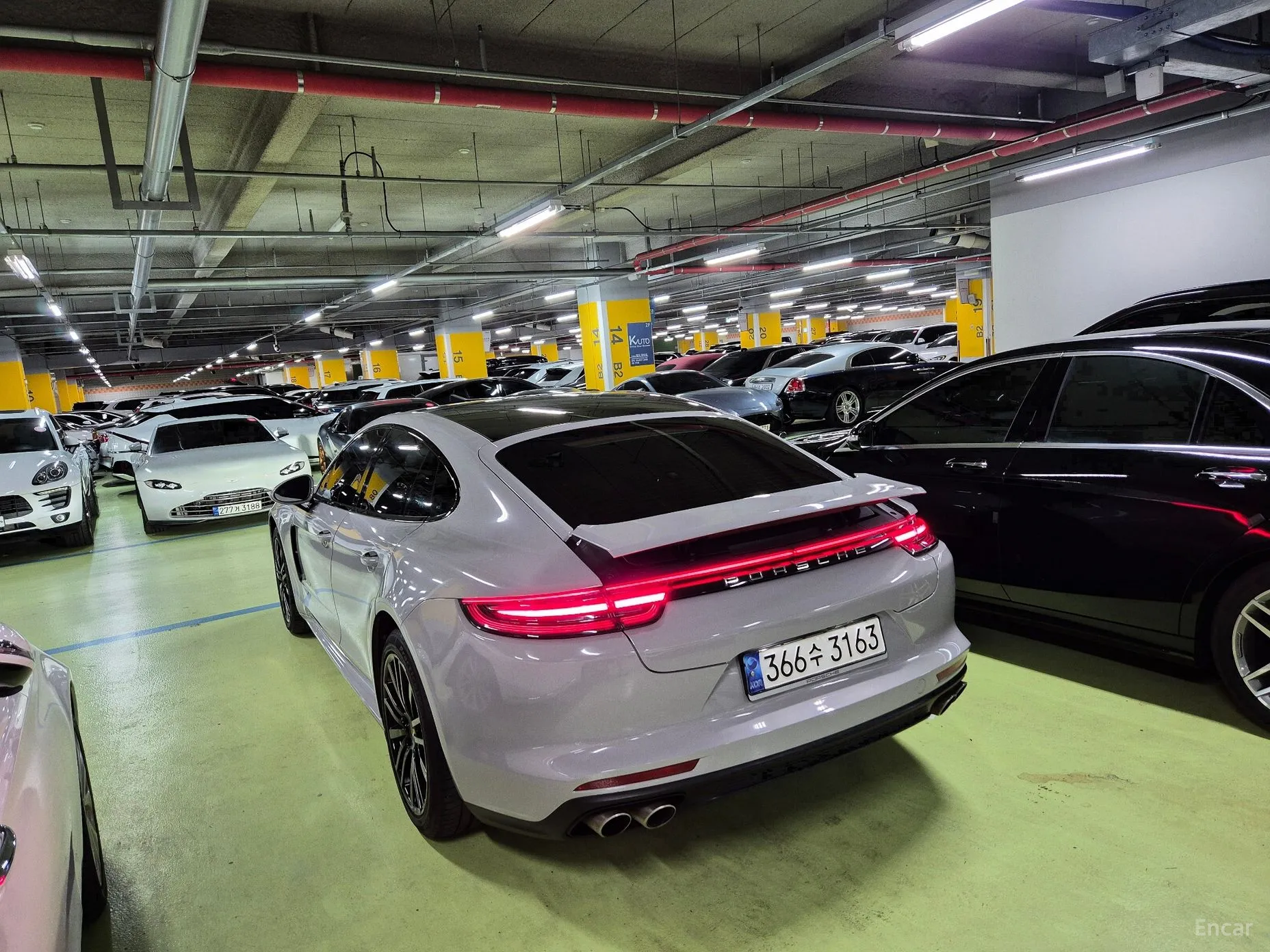 Porsche Panamera (971) превью 3