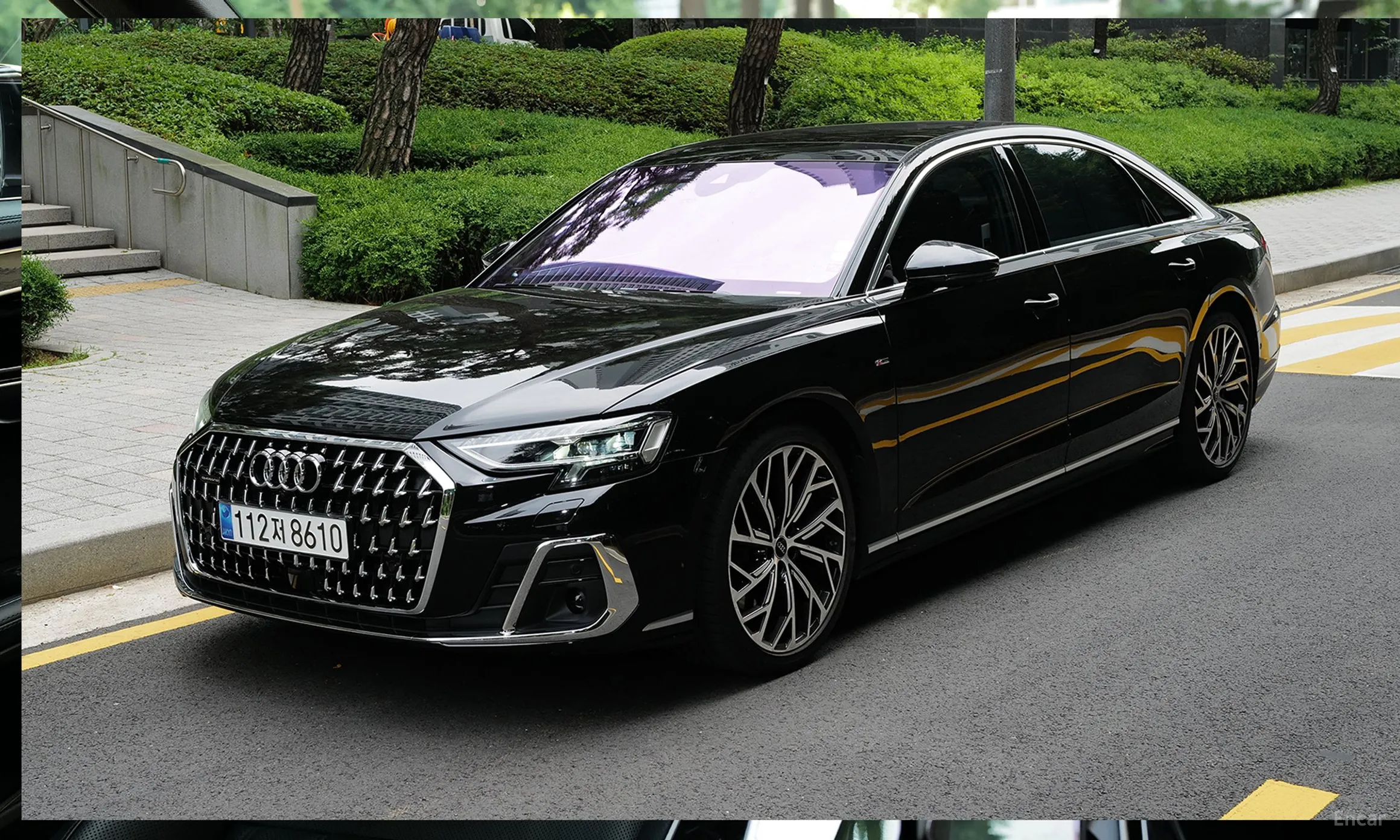 Audi A8 (D5)