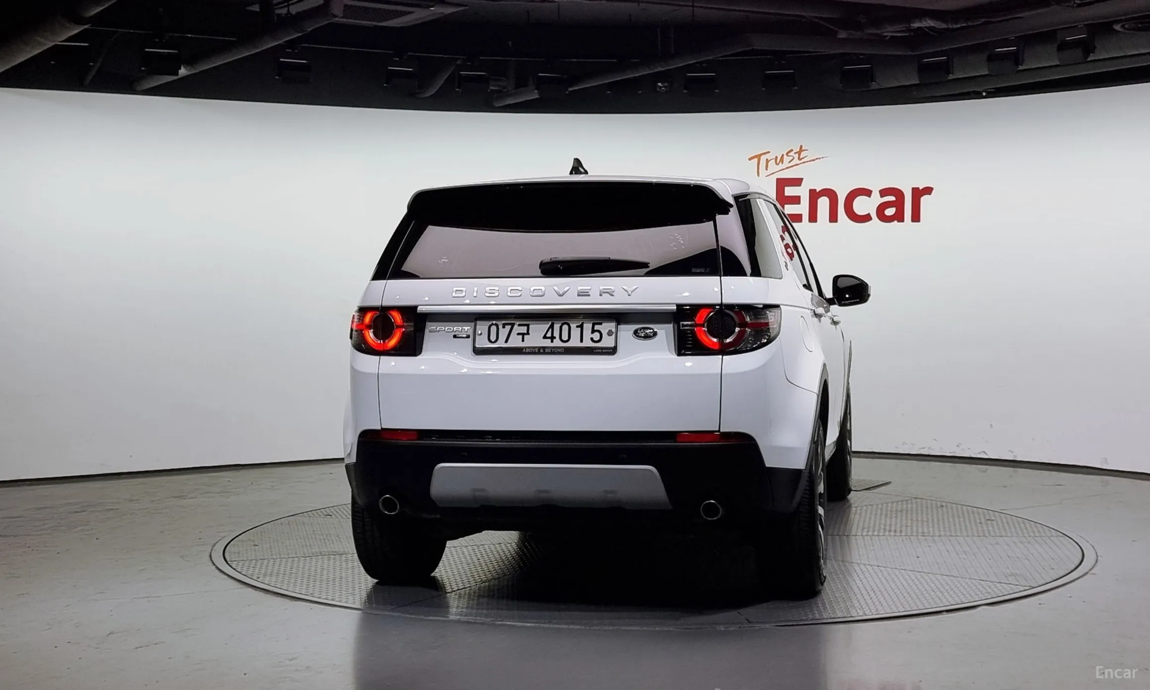 Land Rover Discovery Sports превью 3