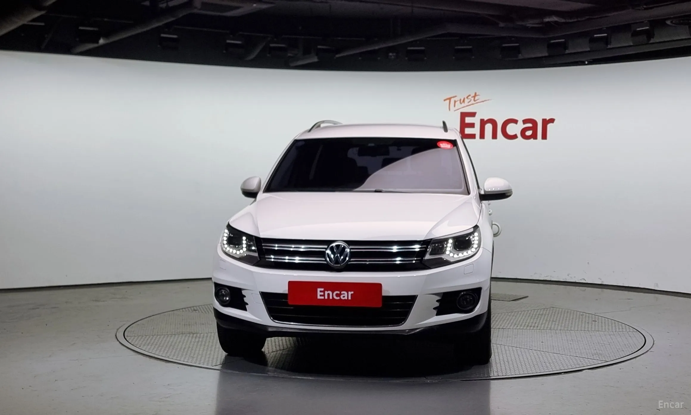 Volkswagen New Tiguan превью 2