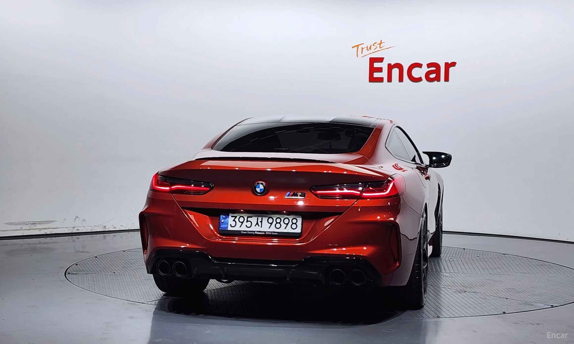 BMW M8 (G15) превью 3