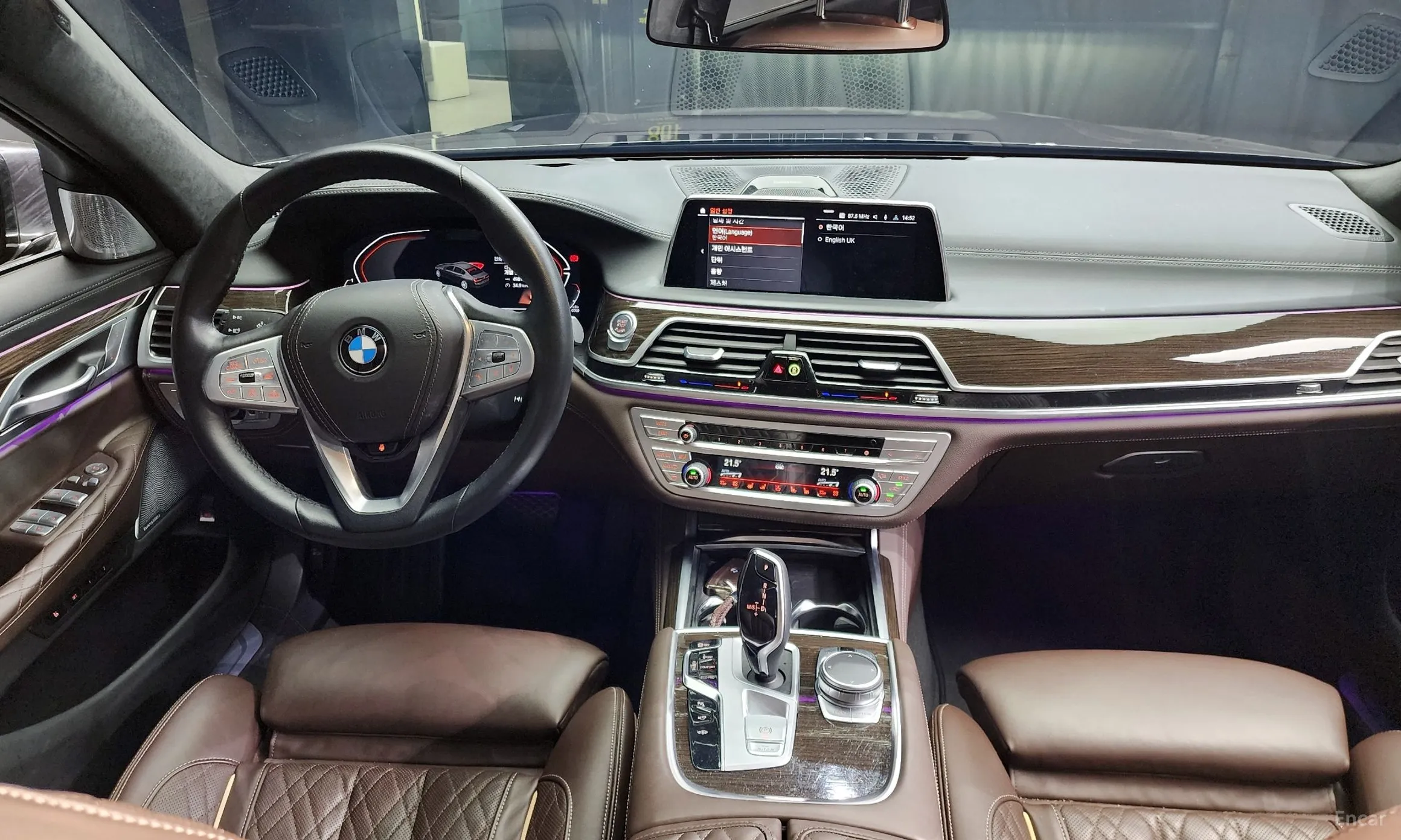 BMW 7 Series (G11) превью 4