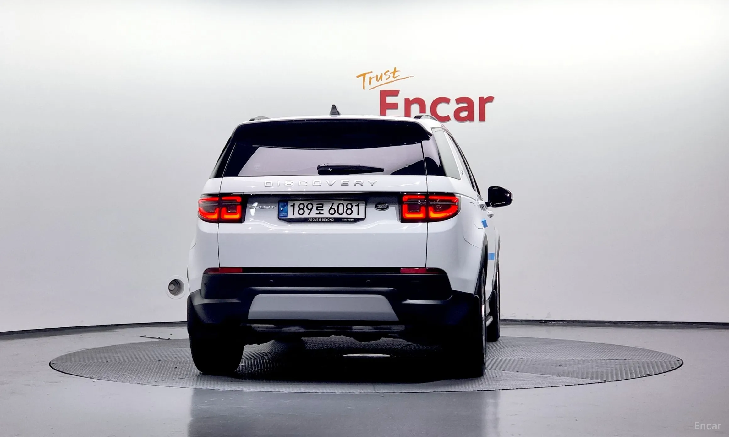 Land Rover Discovery Sports превью 3