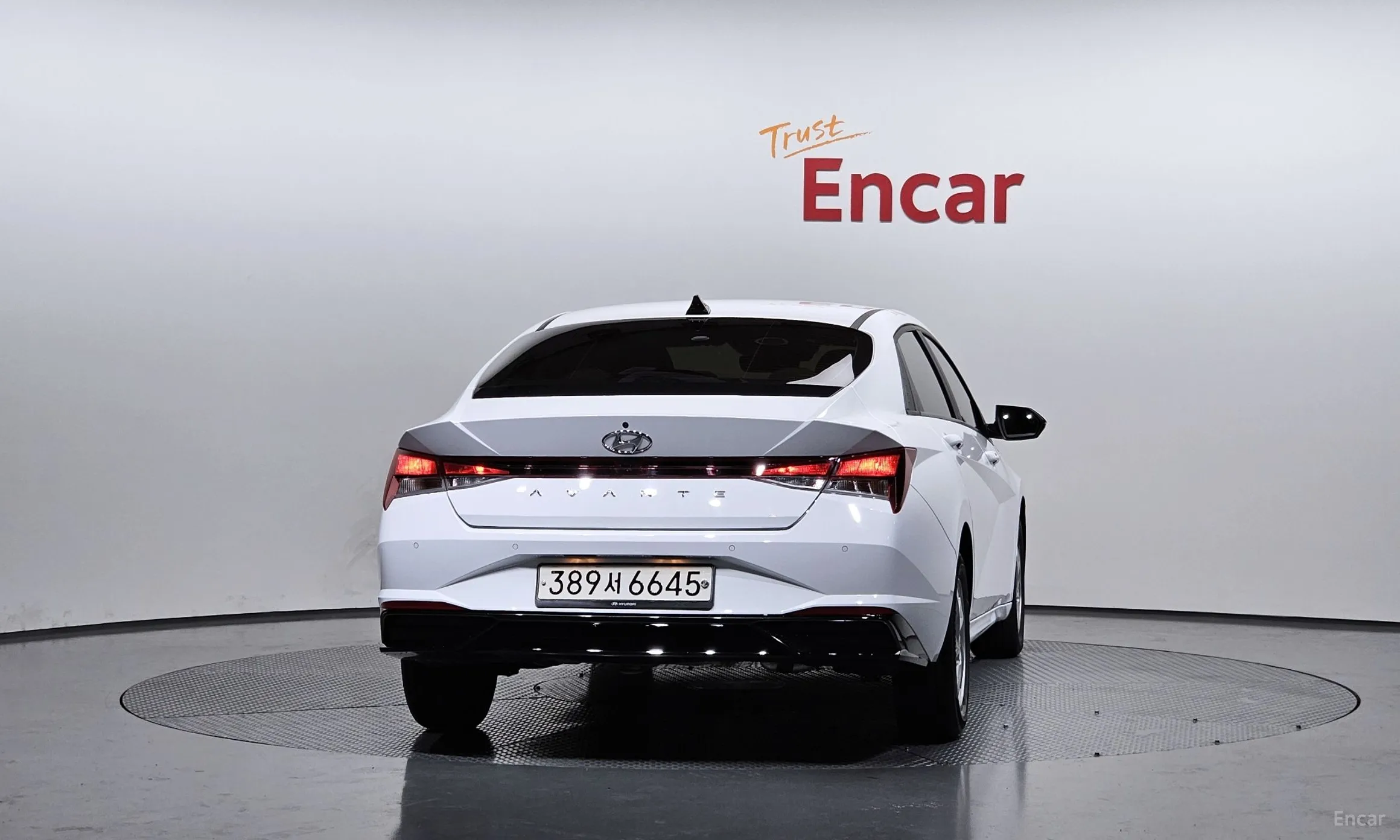 Hyundai Avante (CN7) превью 3