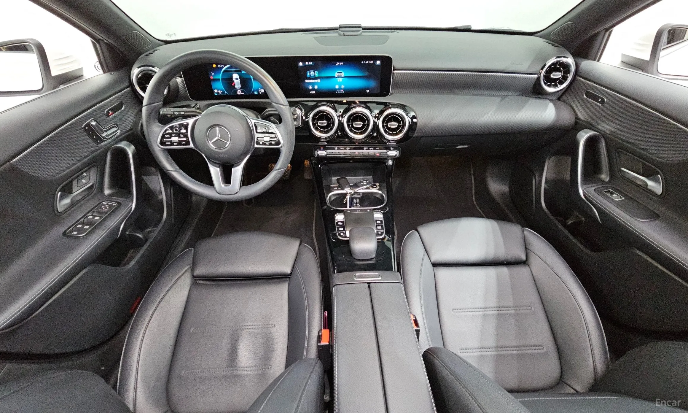 Mercedes Benz A-Class W177 превью 4