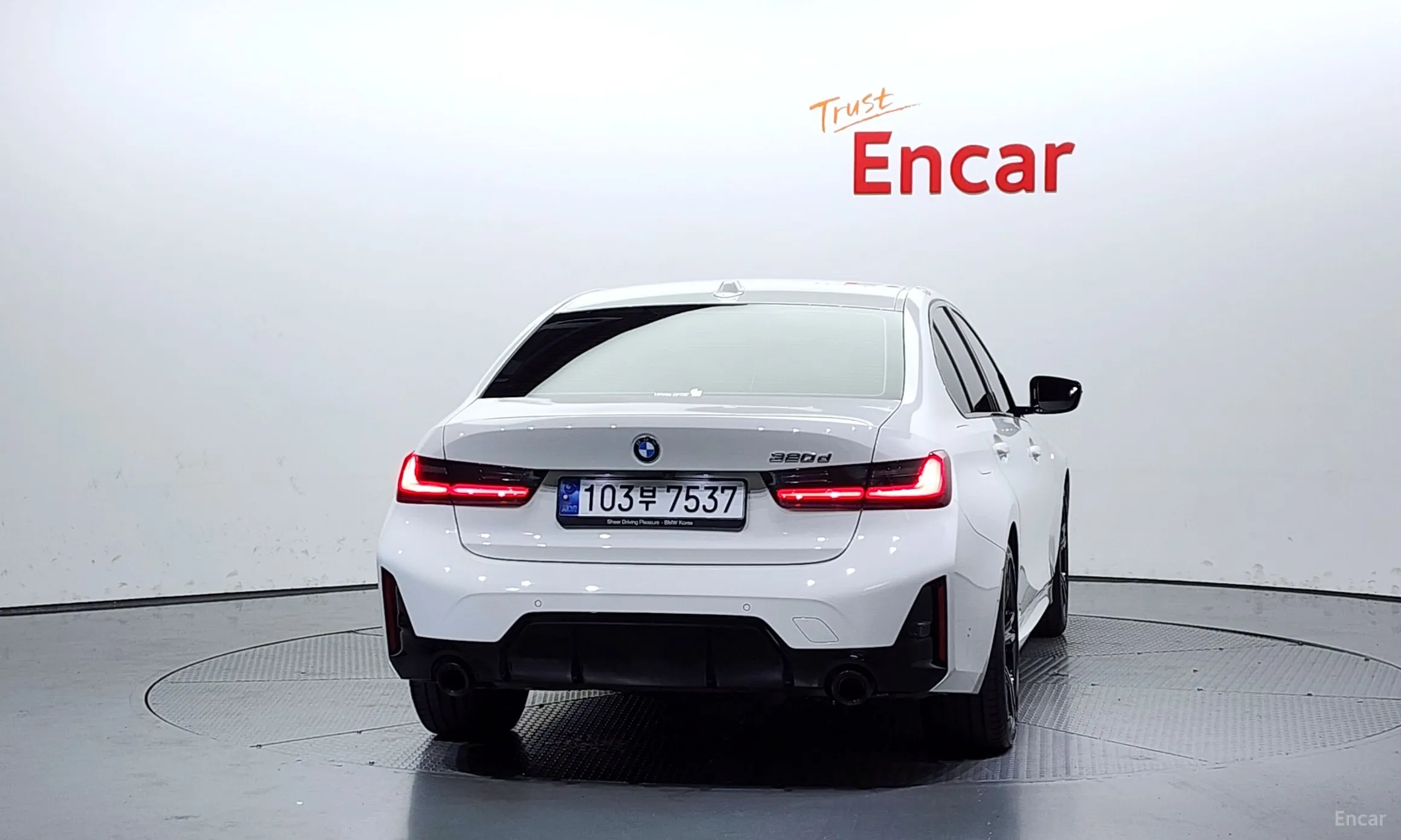 BMW 3 Series (G20) превью 3