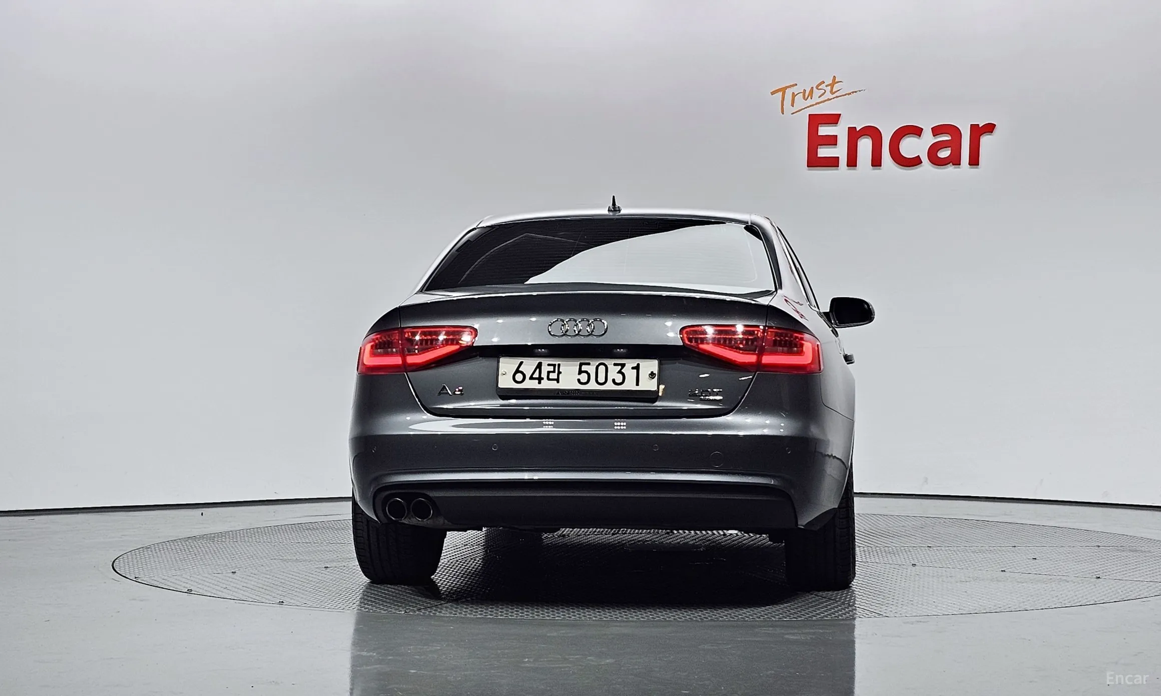 Audi New A4 превью 3