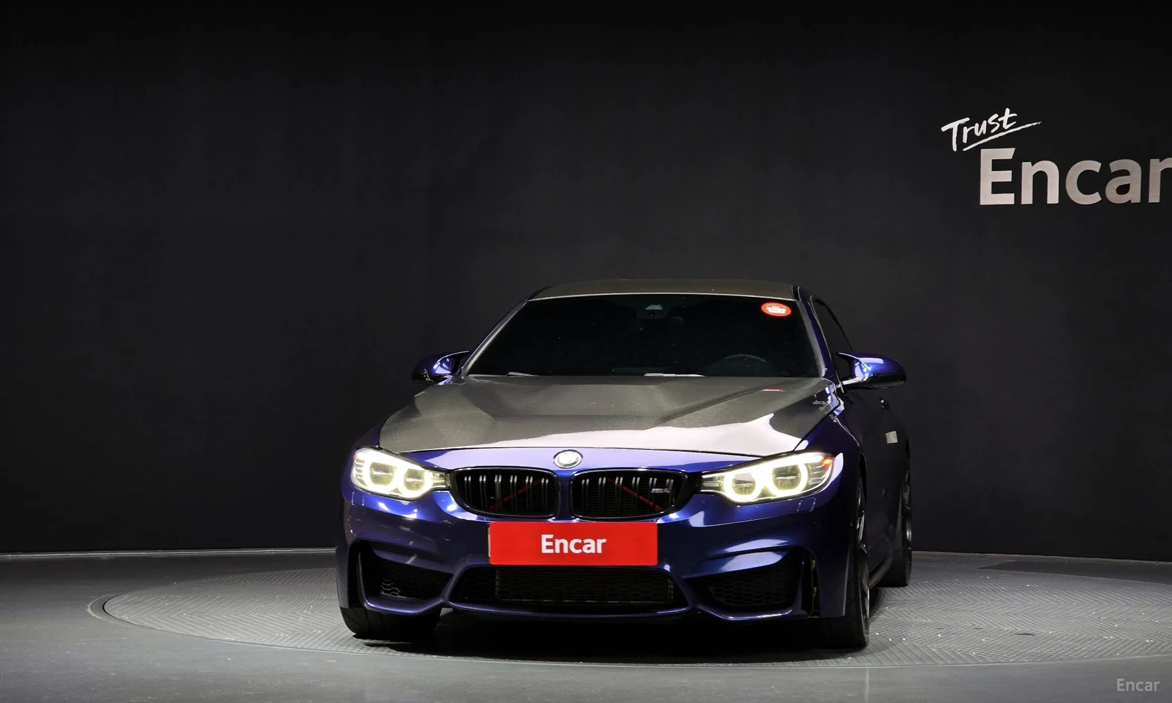 BMW M4 (F82)