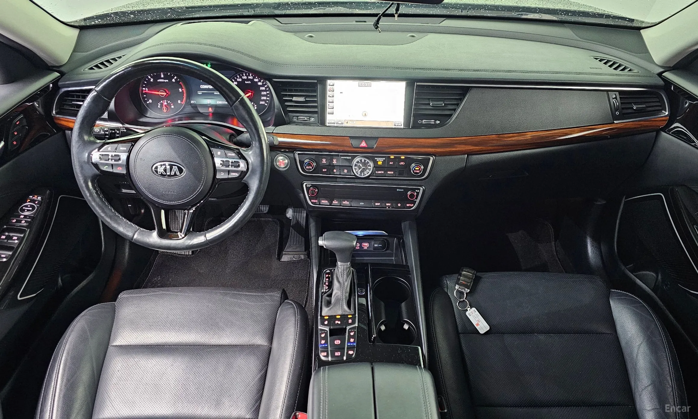 Kia K7 превью 4