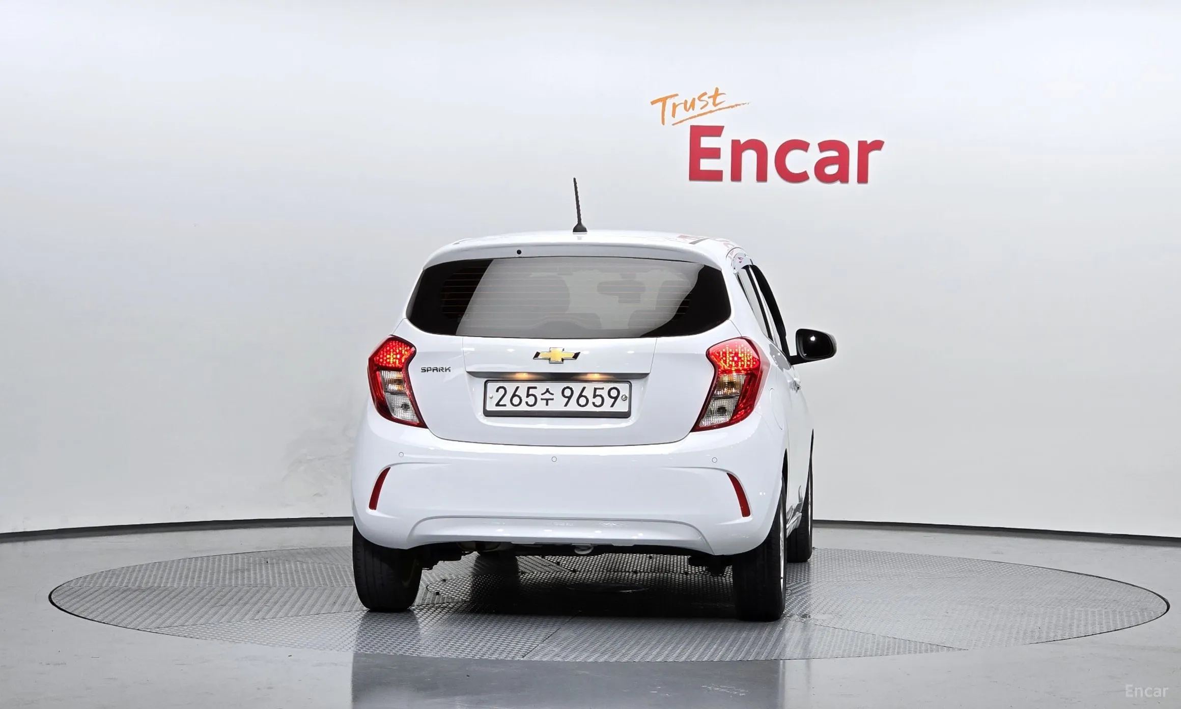 Chevrolet (GM Daewoo) Spark превью 3