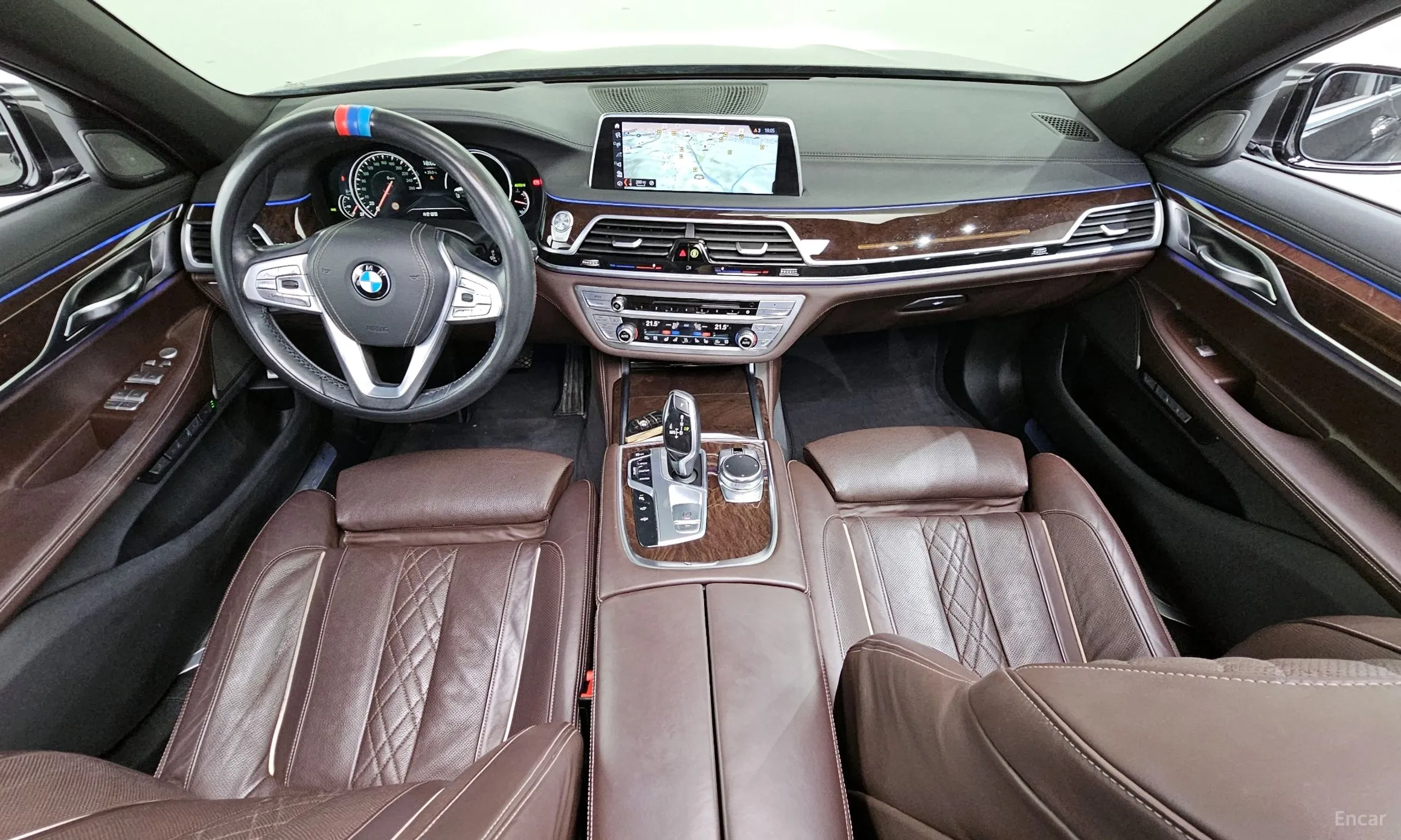 BMW 7 Series (G11) превью 4