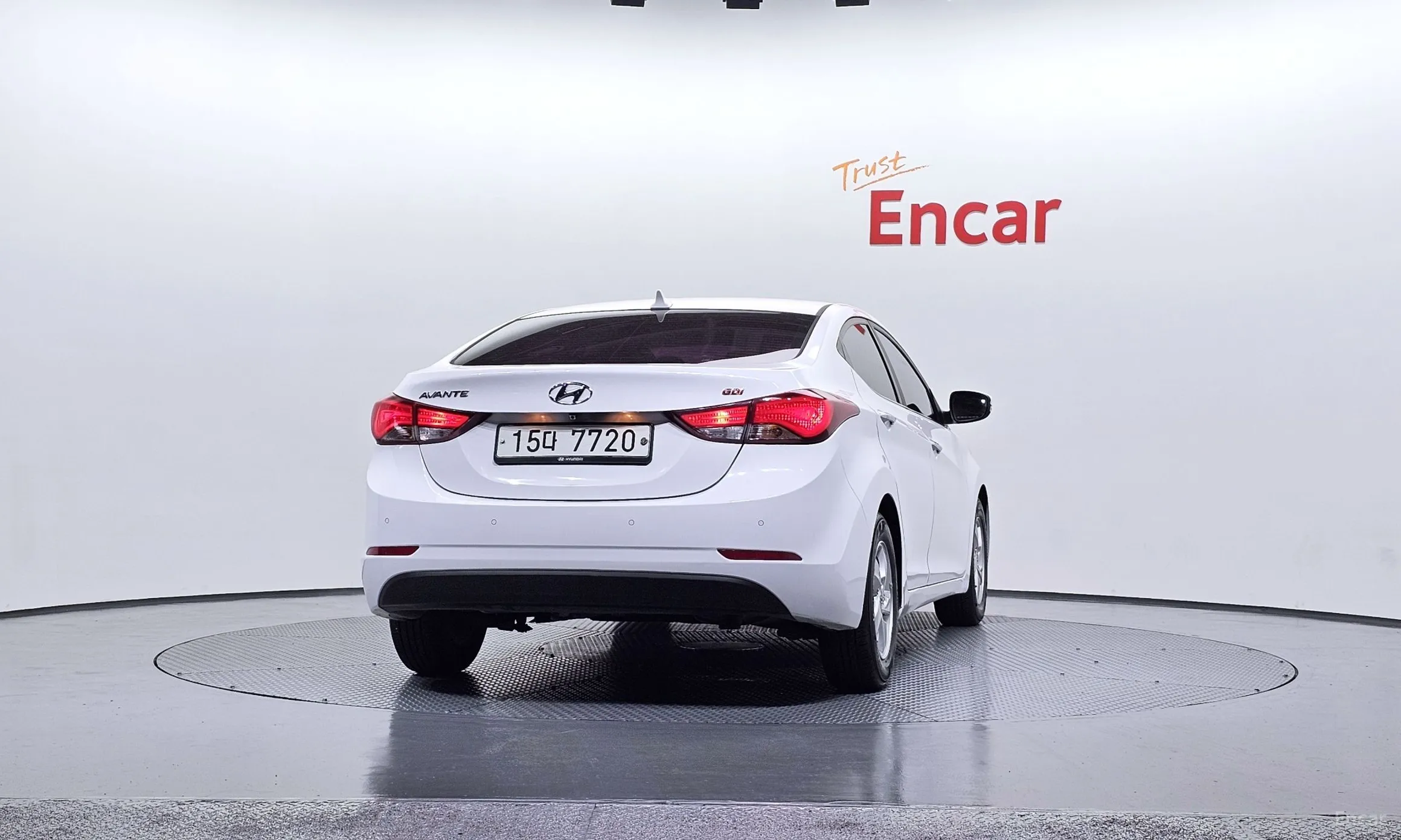 Hyundai Avante превью 3