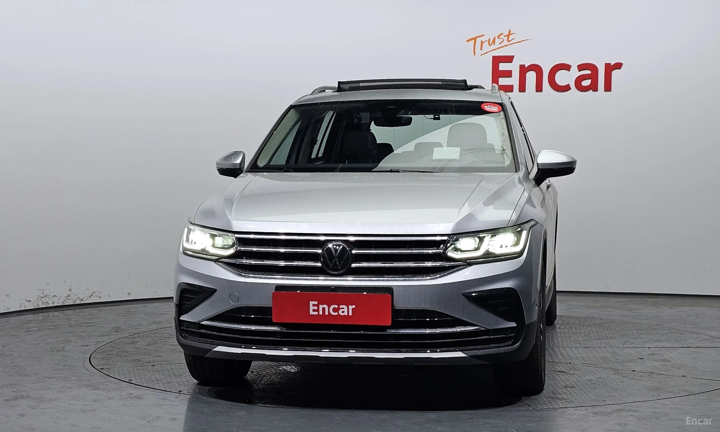 Volkswagen Tiguan 2nd Generation превью 2