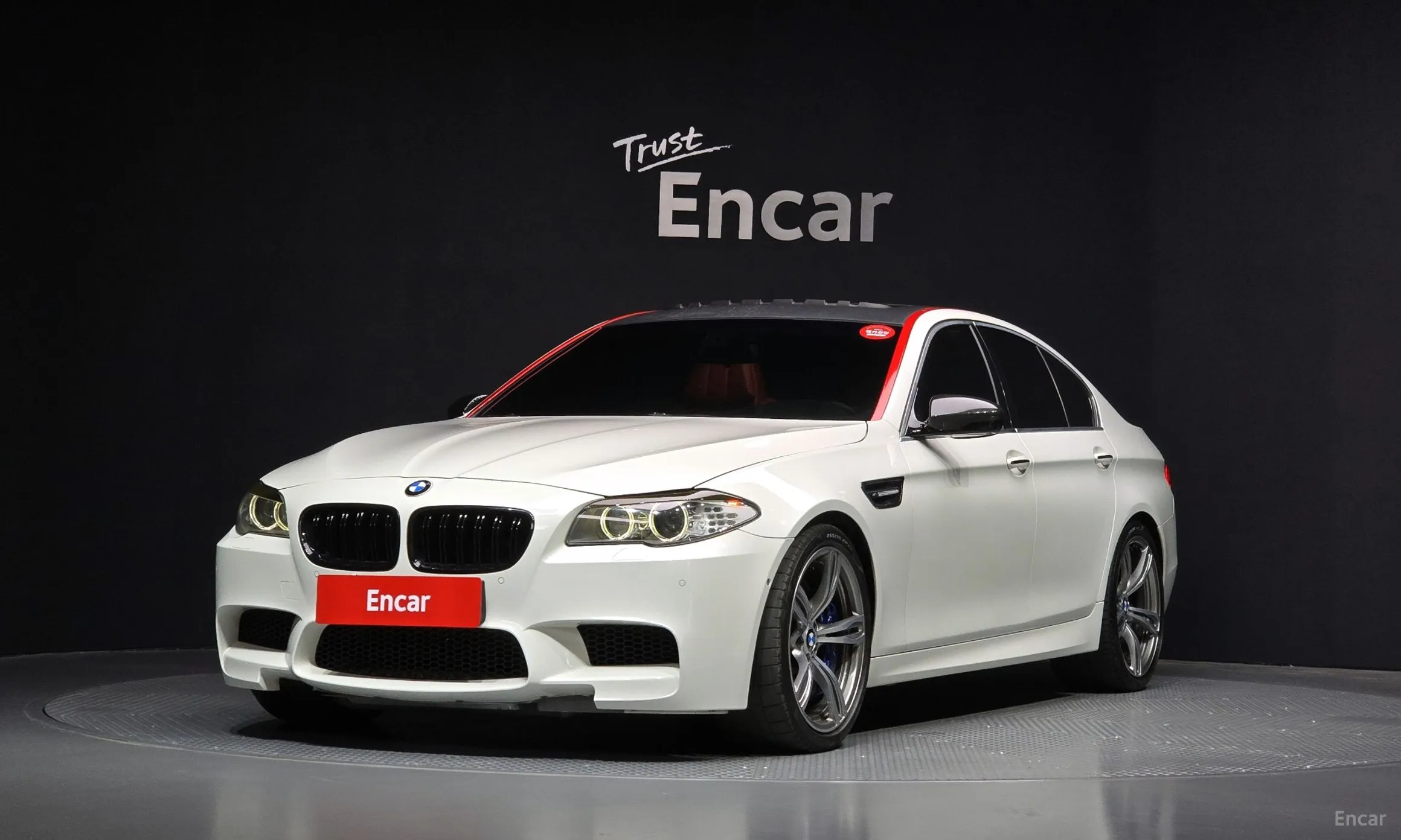 BMW M5 (F10)