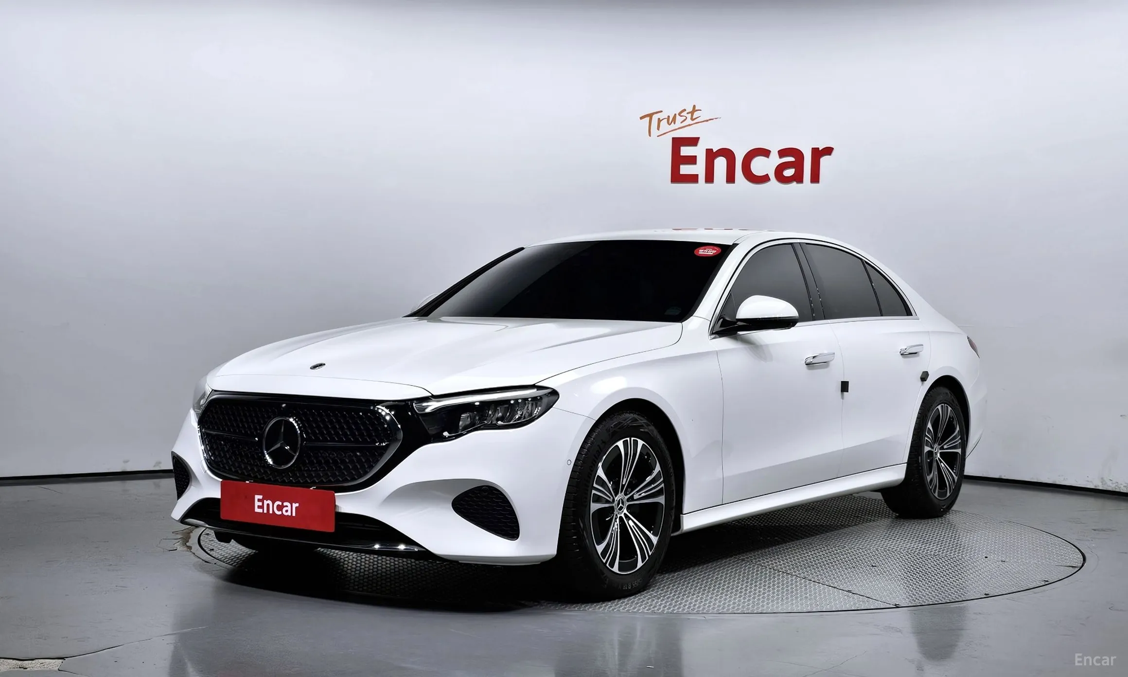 E-Class W214