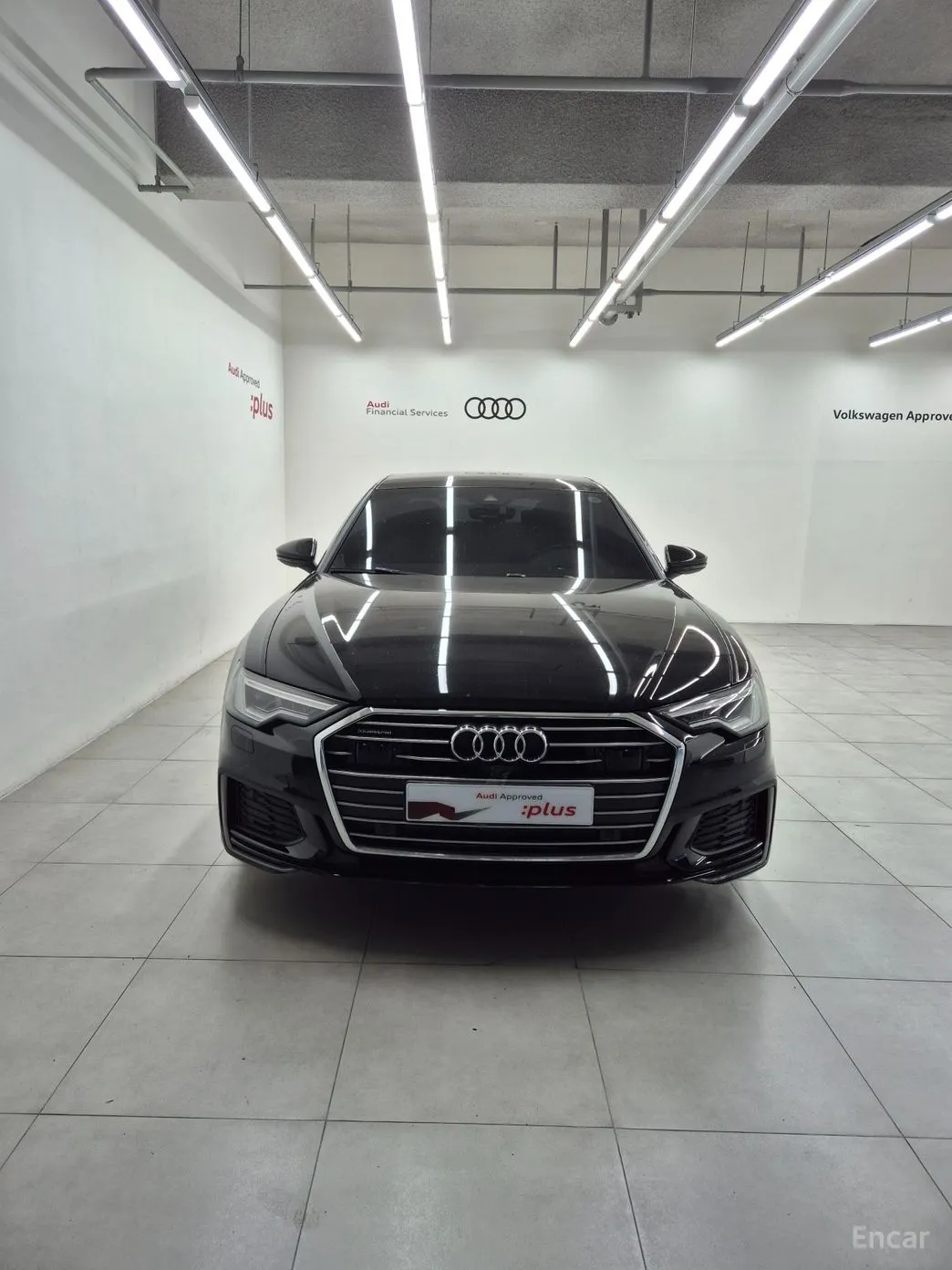 Audi A6 (C8)