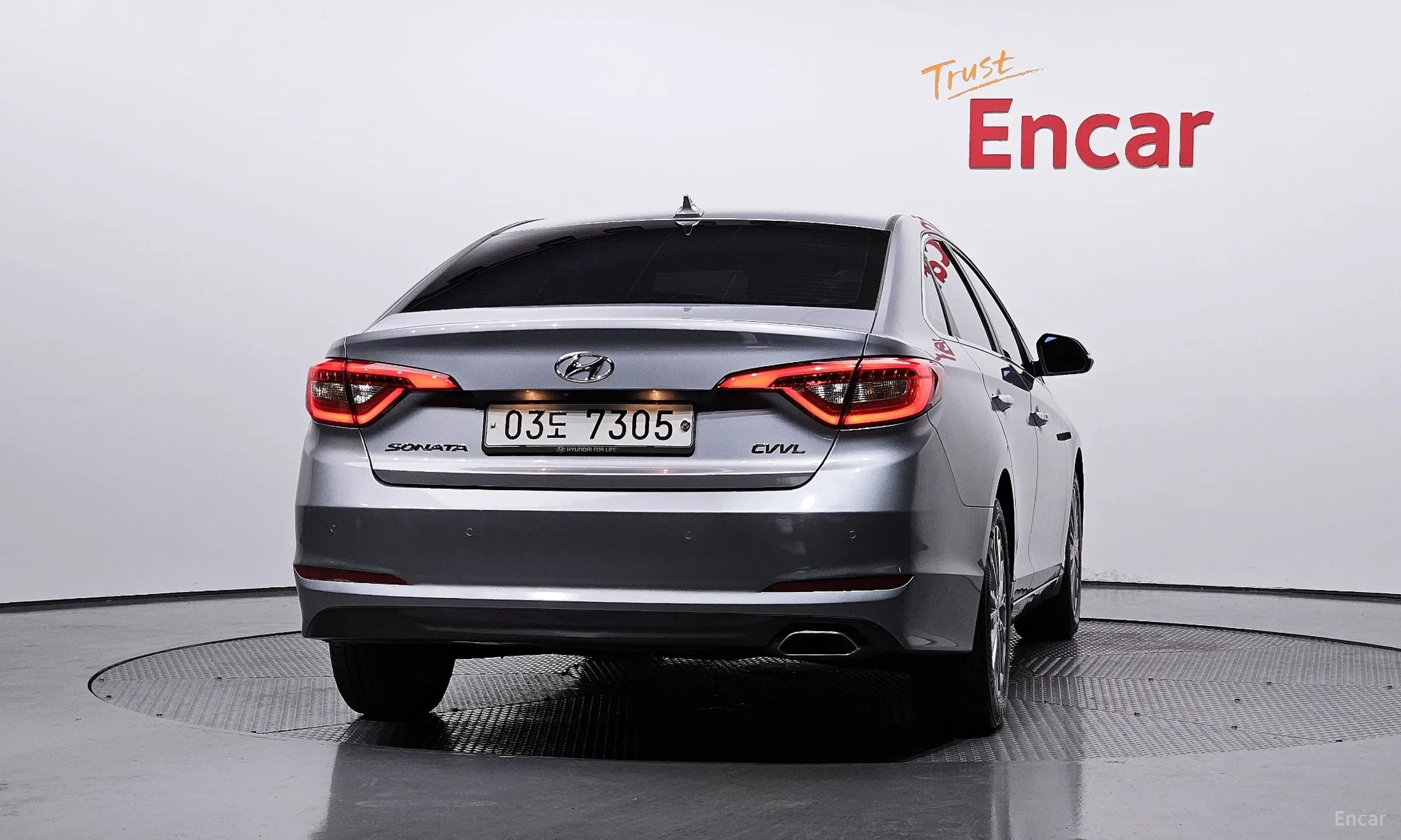 Hyundai LF Sonata превью 3