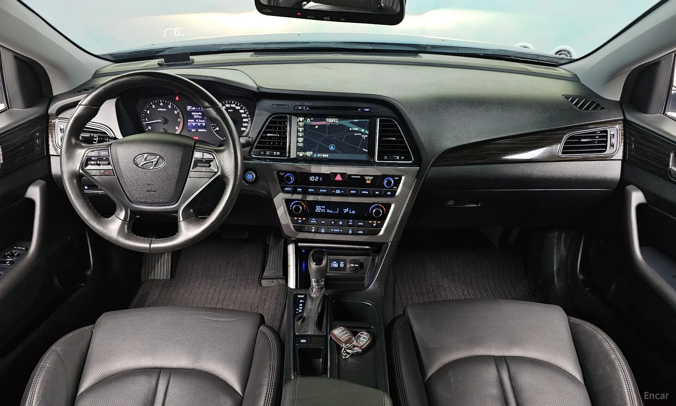 Hyundai LF Sonata превью 4