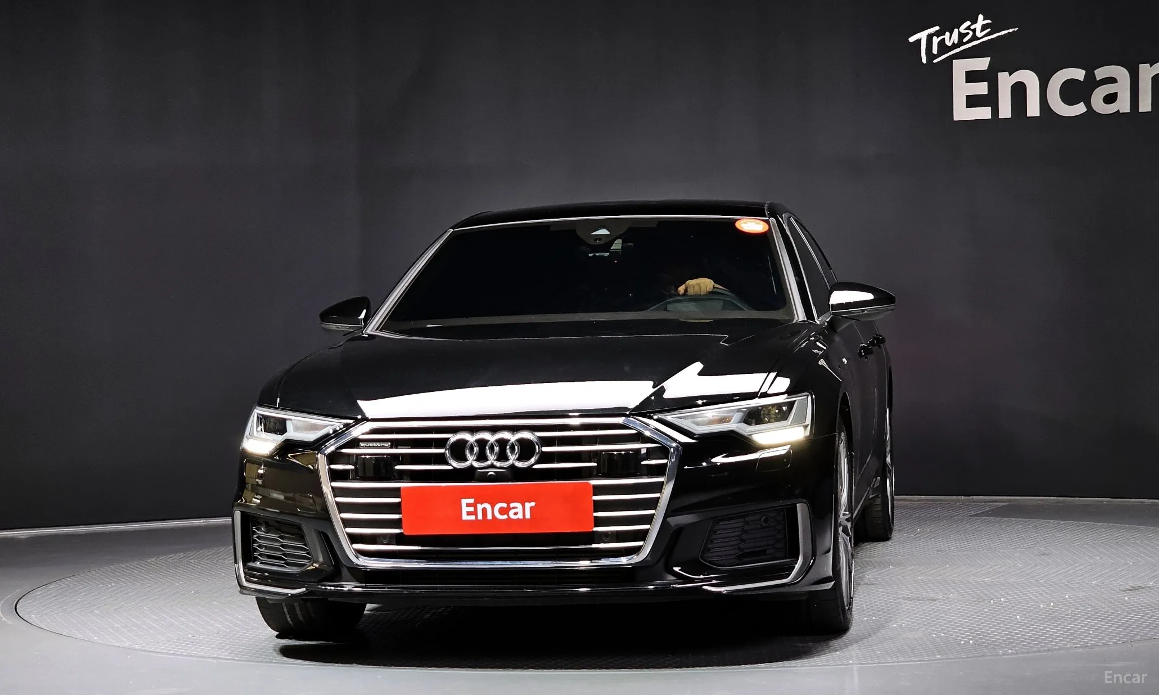 Audi A6 (C8) превью 2