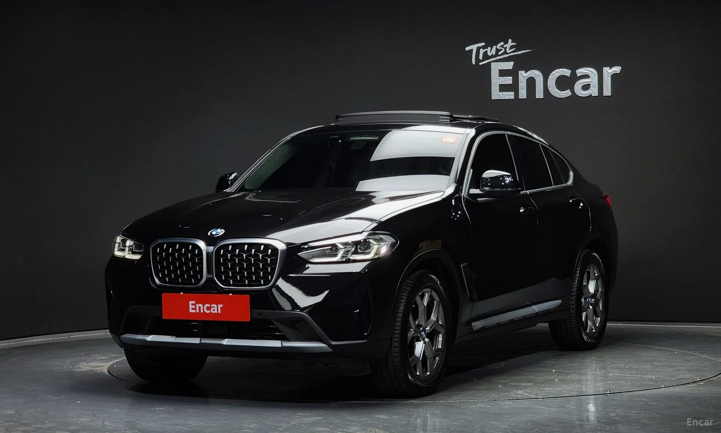 X4 (G02)