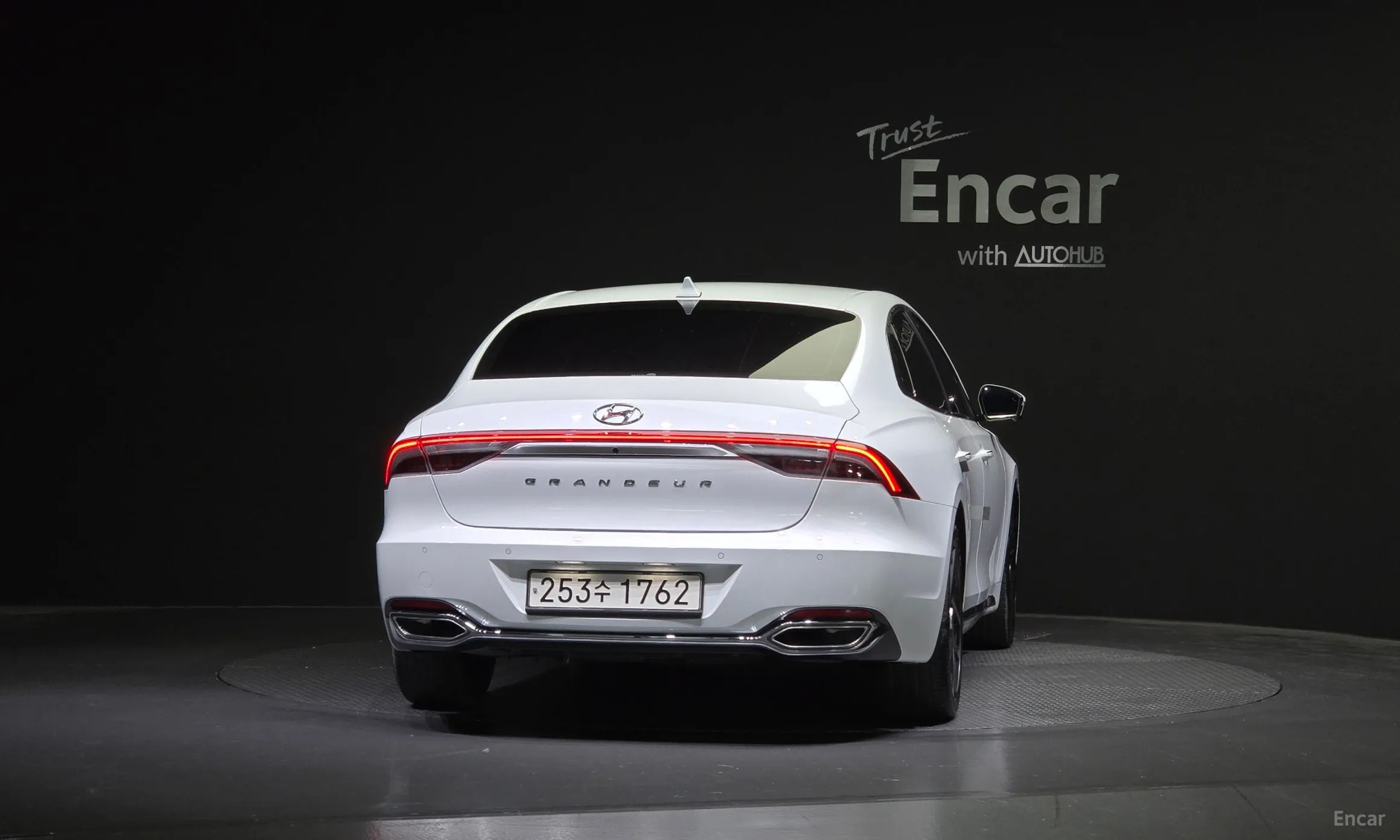Hyundai Grandeur IG превью 3