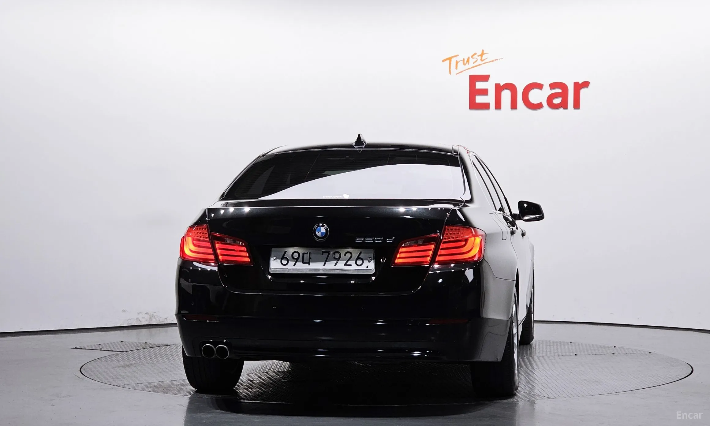 BMW 5 Series (F10) превью 3