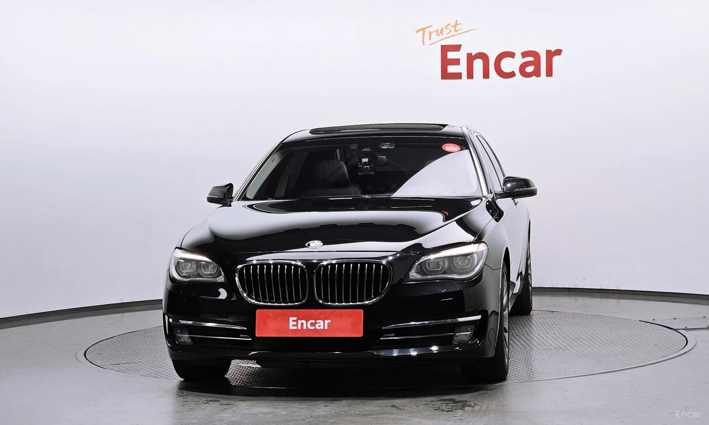 BMW 7 Series (F01) превью 2