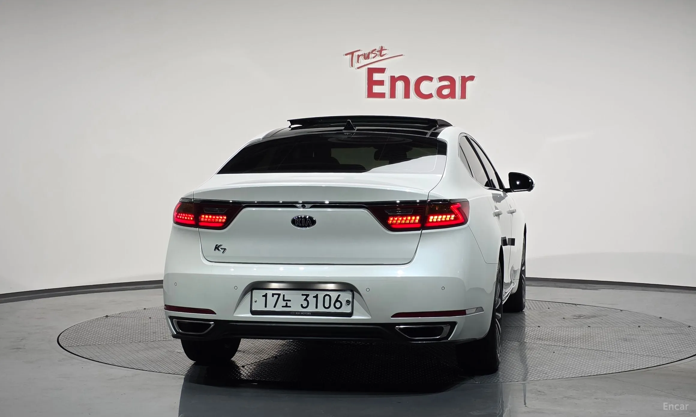 Kia K7 превью 3