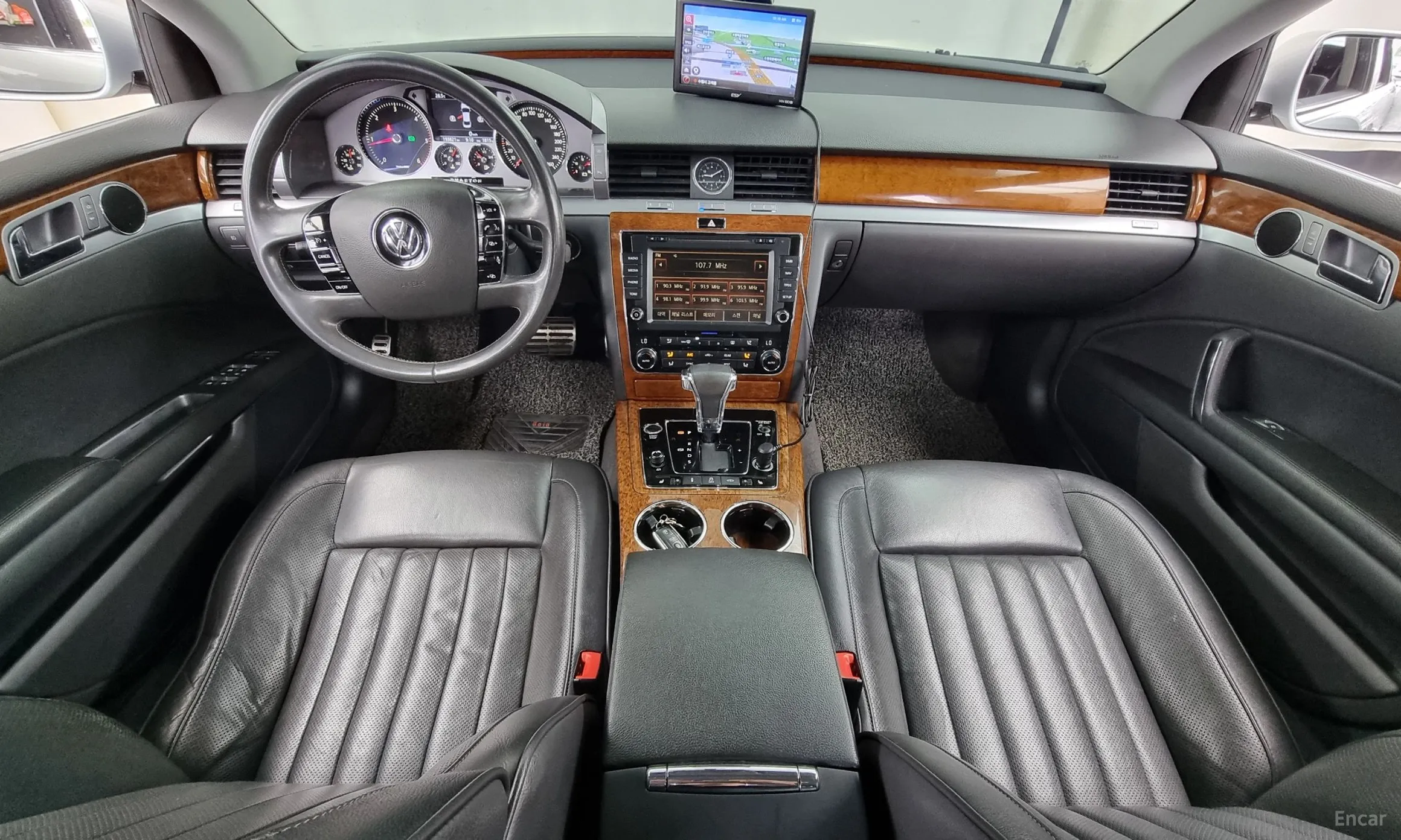 Volkswagen Phyton превью 4