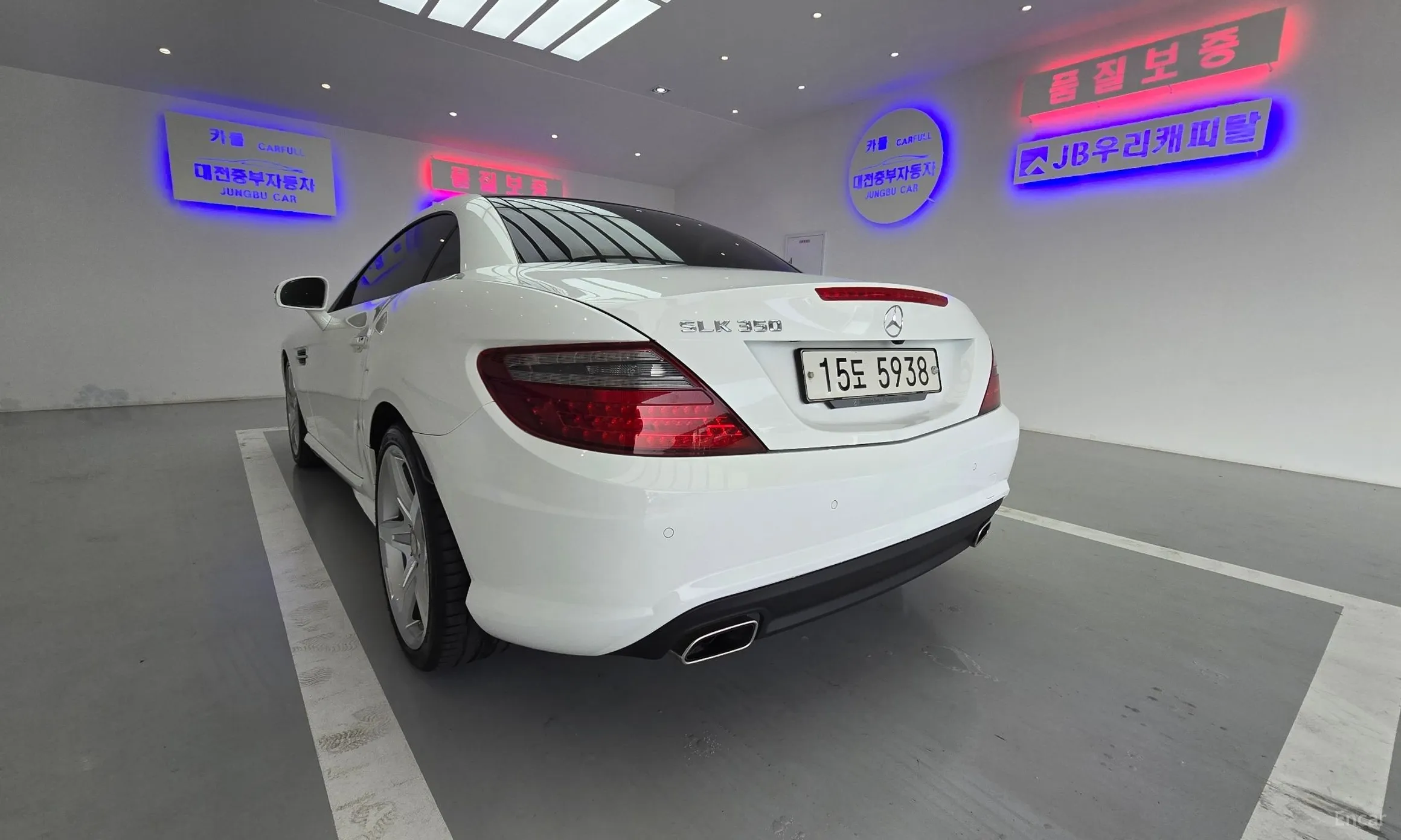 Mercedes Benz New SLK-Class