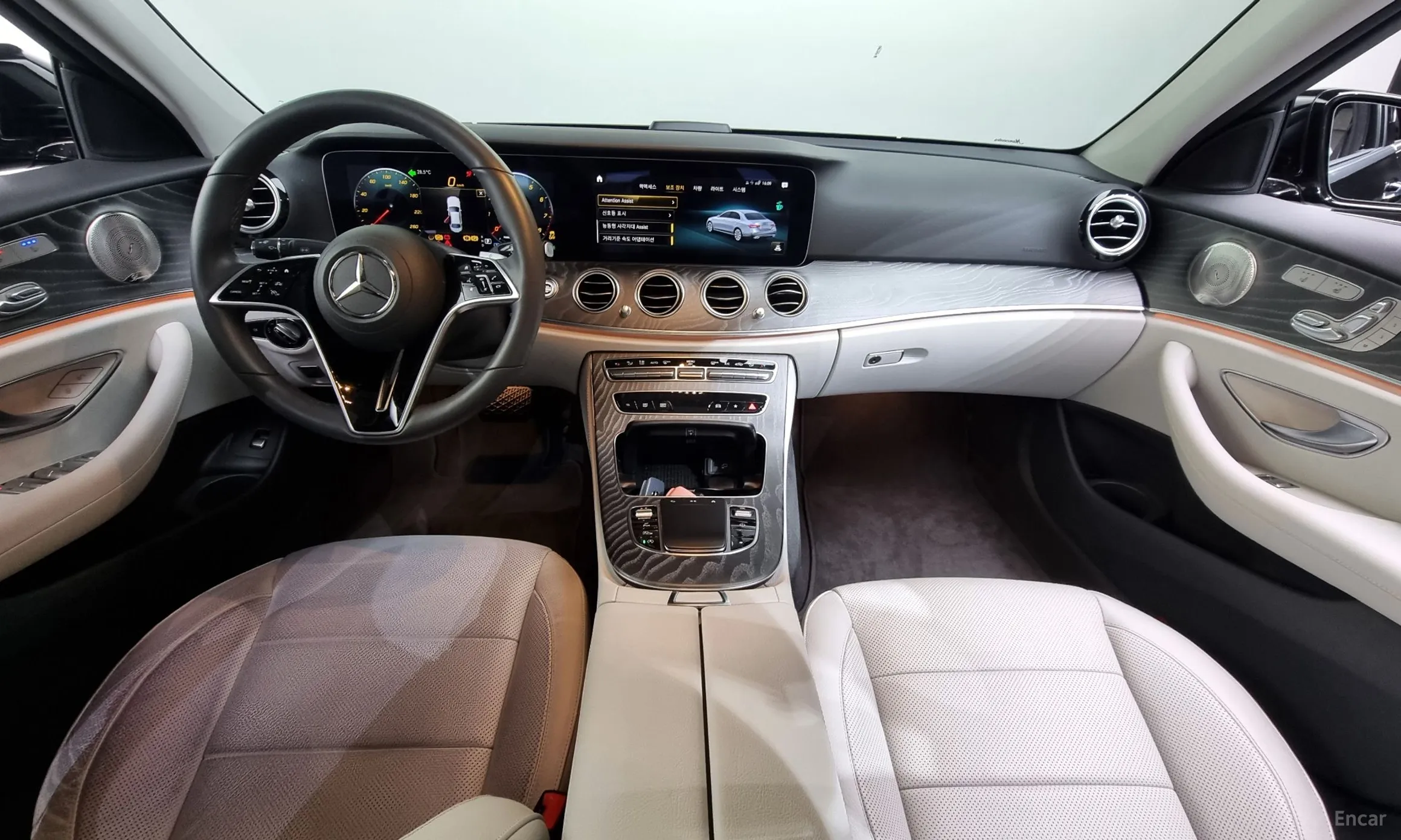 Mercedes Benz E-Class W213 превью 4
