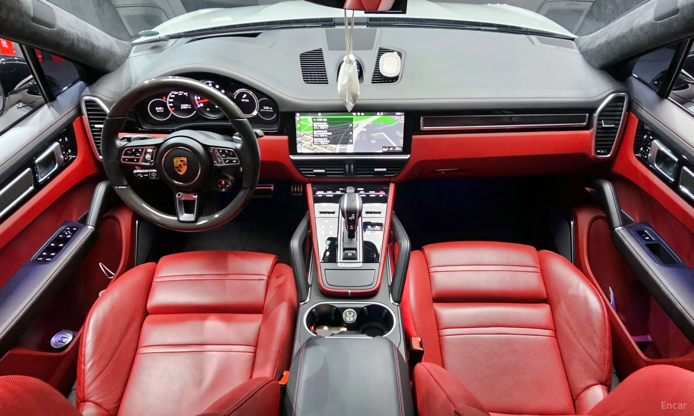 Porsche Cayenne (PO536) превью 4