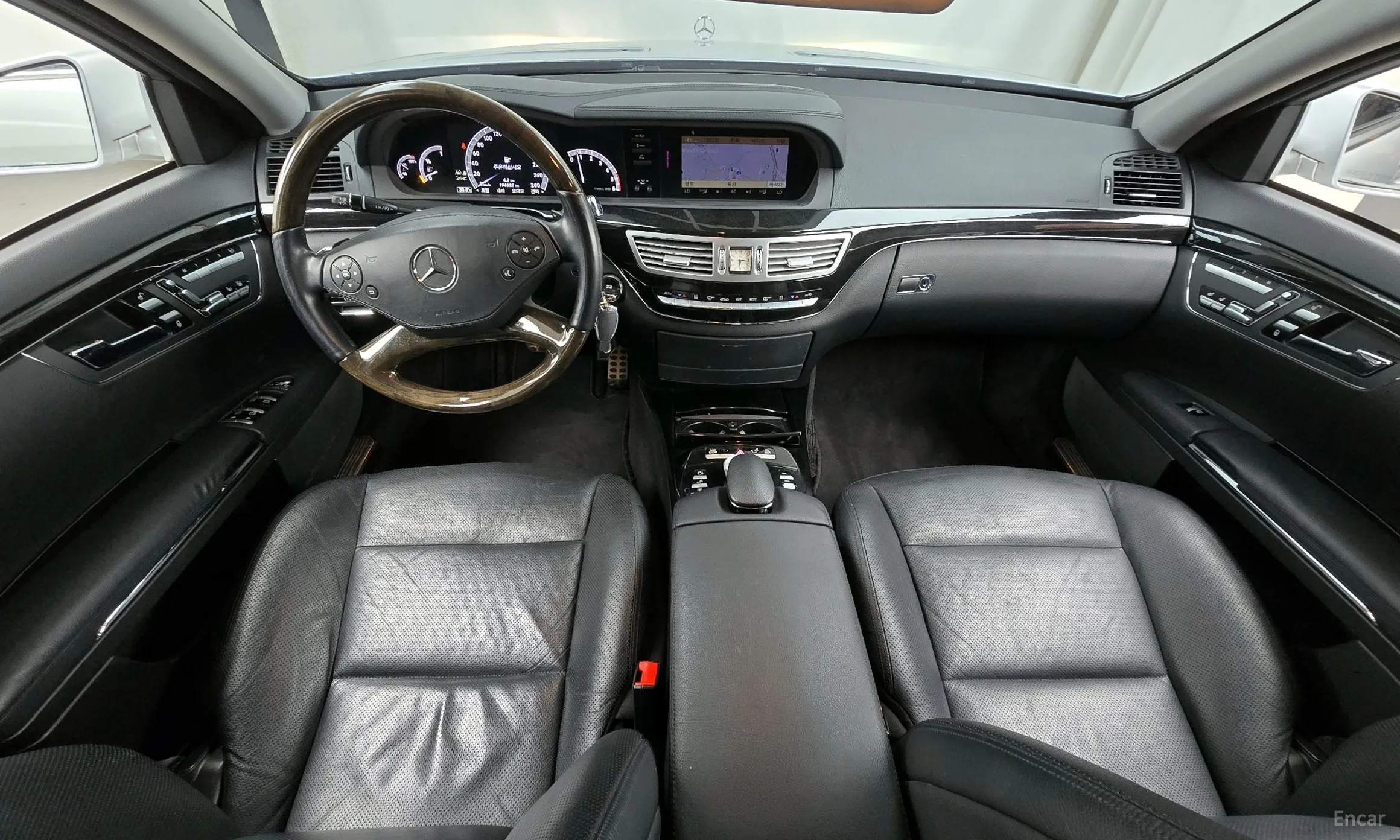 Mercedes Benz S-Class W221 превью 4