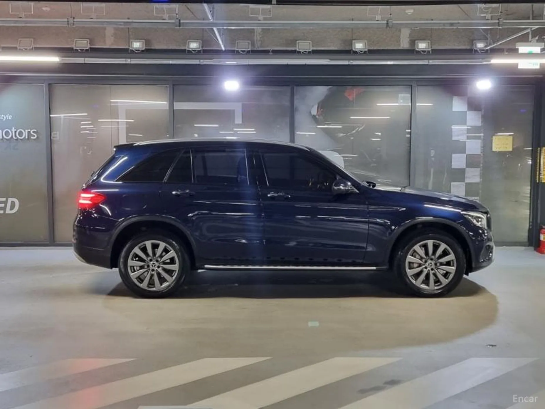 Mercedes Benz GLC-Class X253