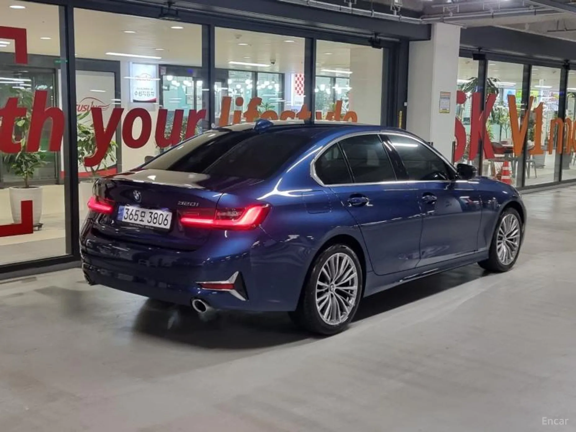 BMW 3 Series (G20) превью 3