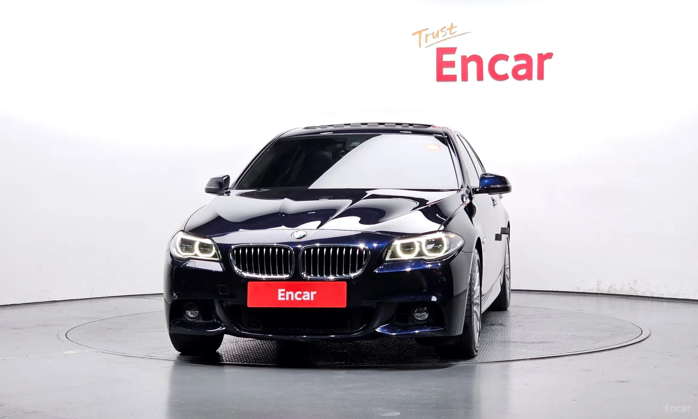 BMW 5 Series (F10) превью 2