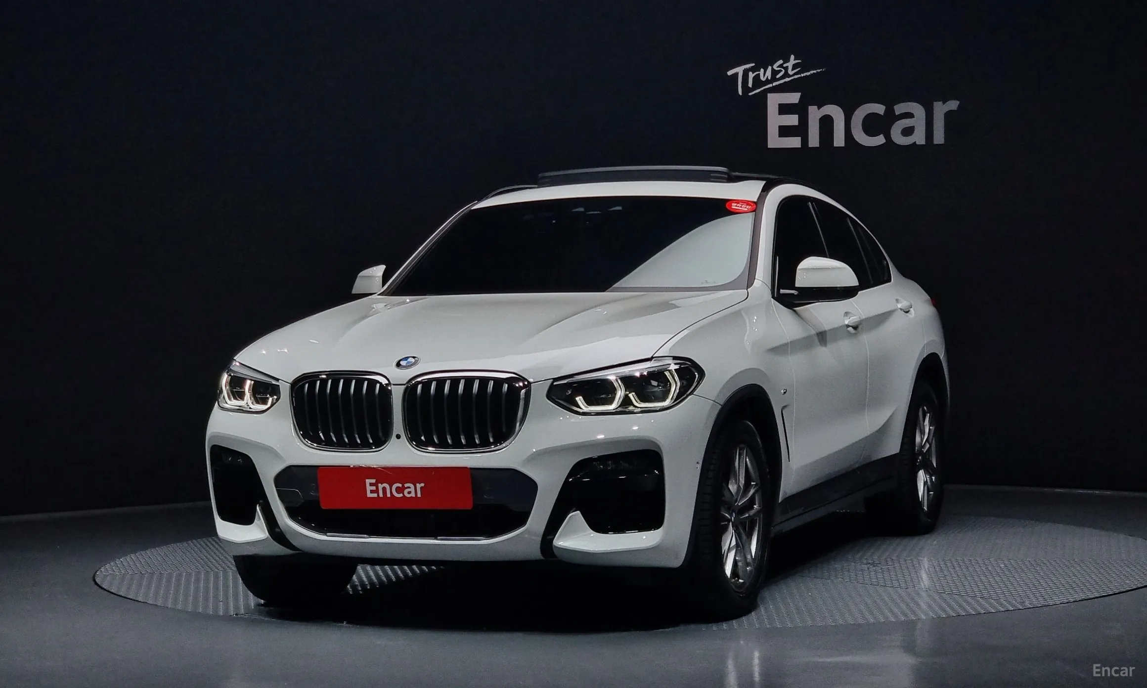 X4 (G02)