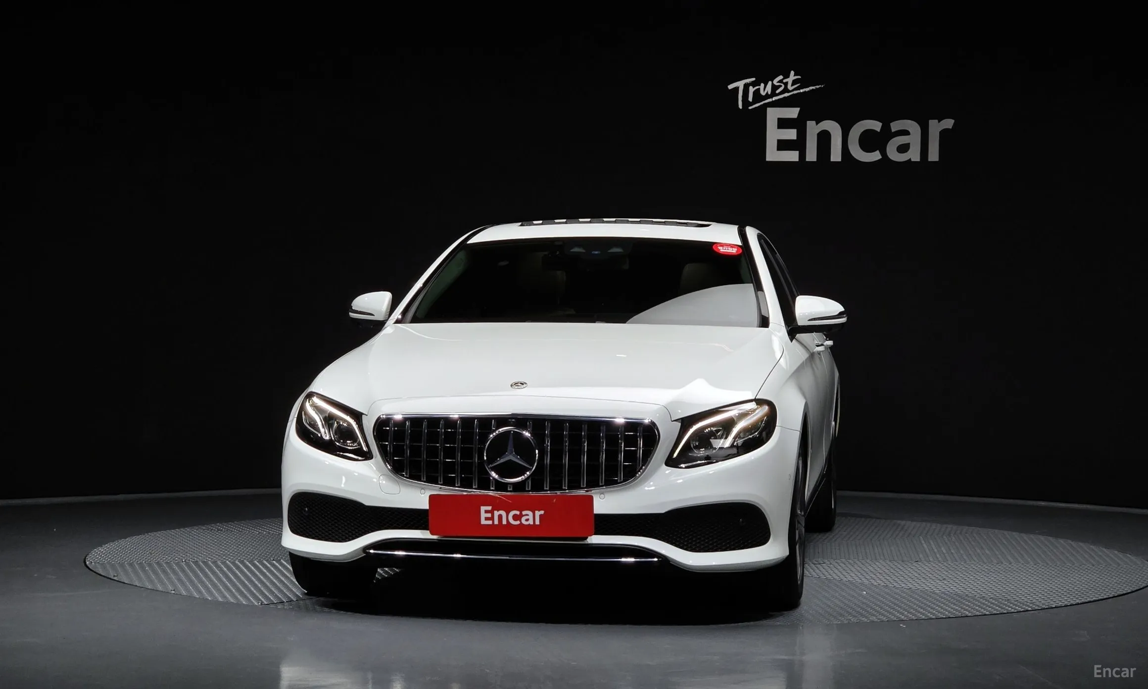 Mercedes Benz E-Class W213
