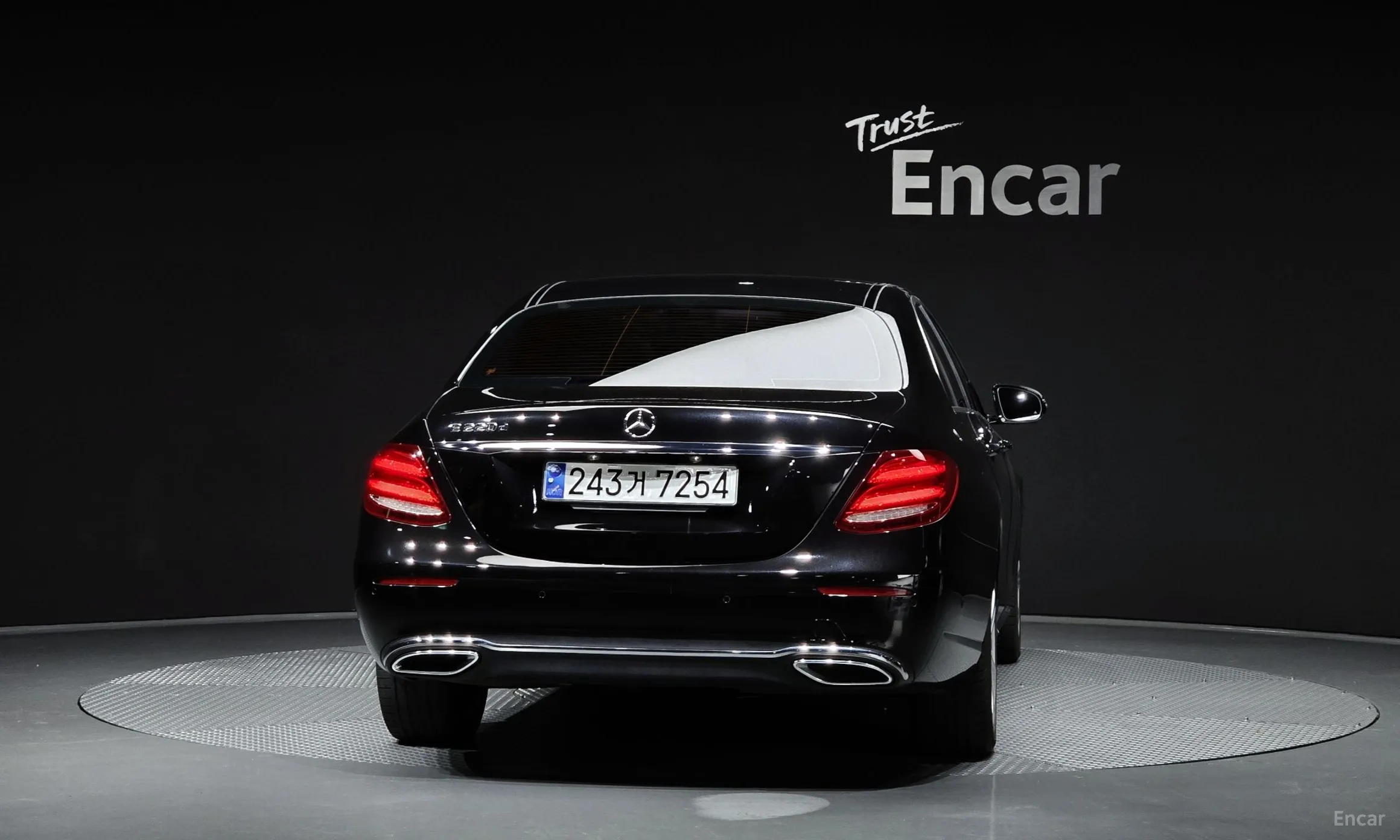 Mercedes Benz E-Class W213 превью 3