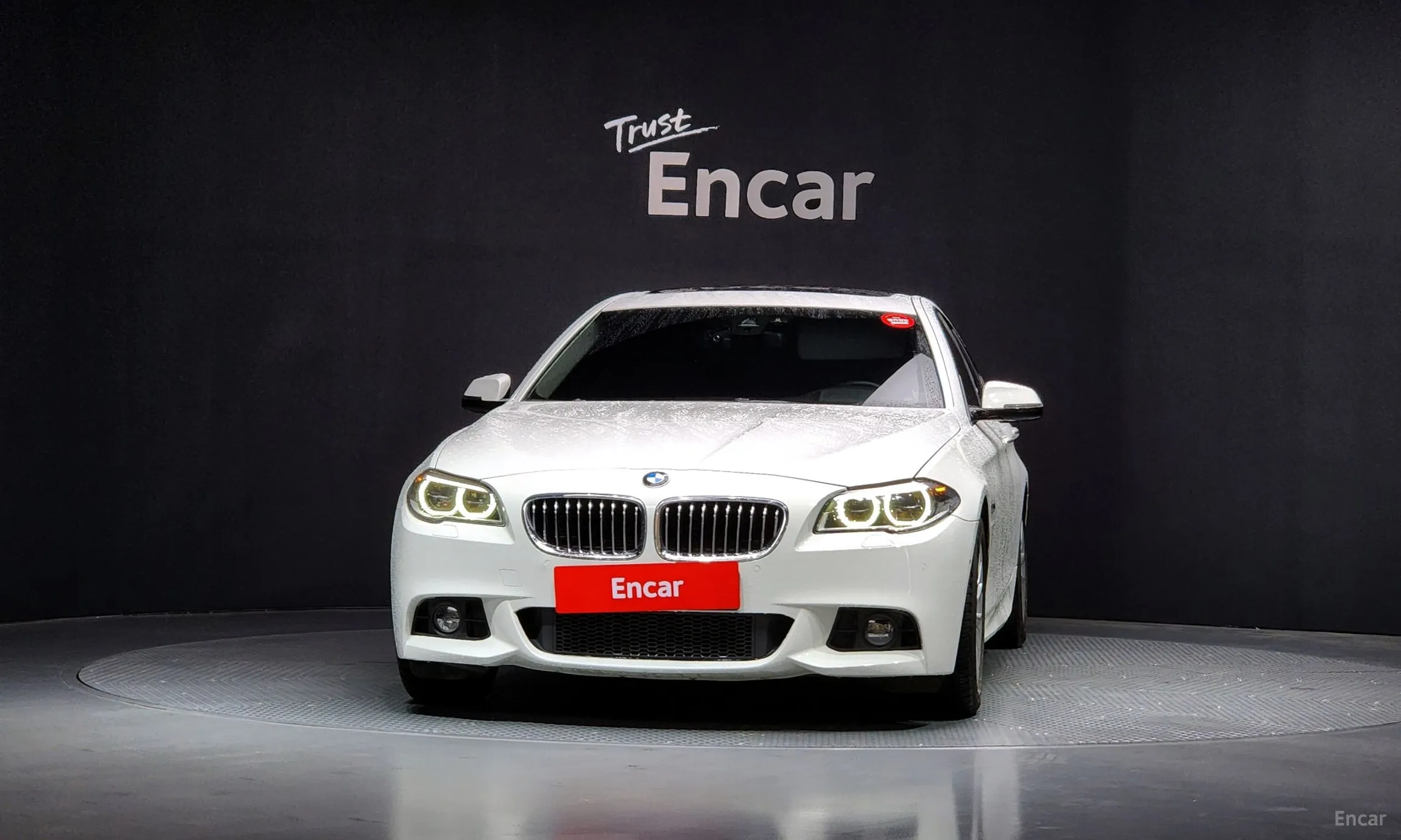 BMW 5 Series (F10) превью 2
