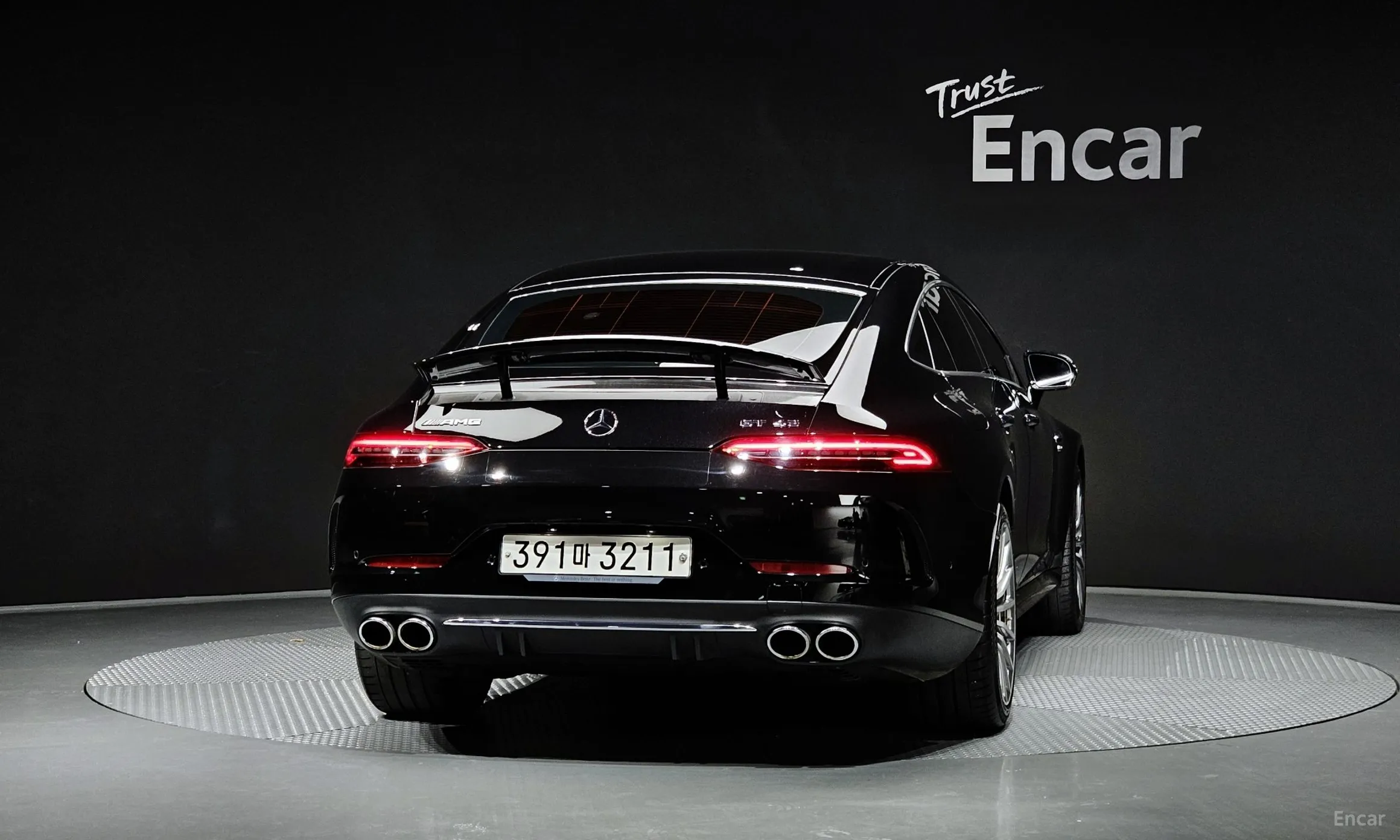 Mercedes Benz AMG GT превью 3