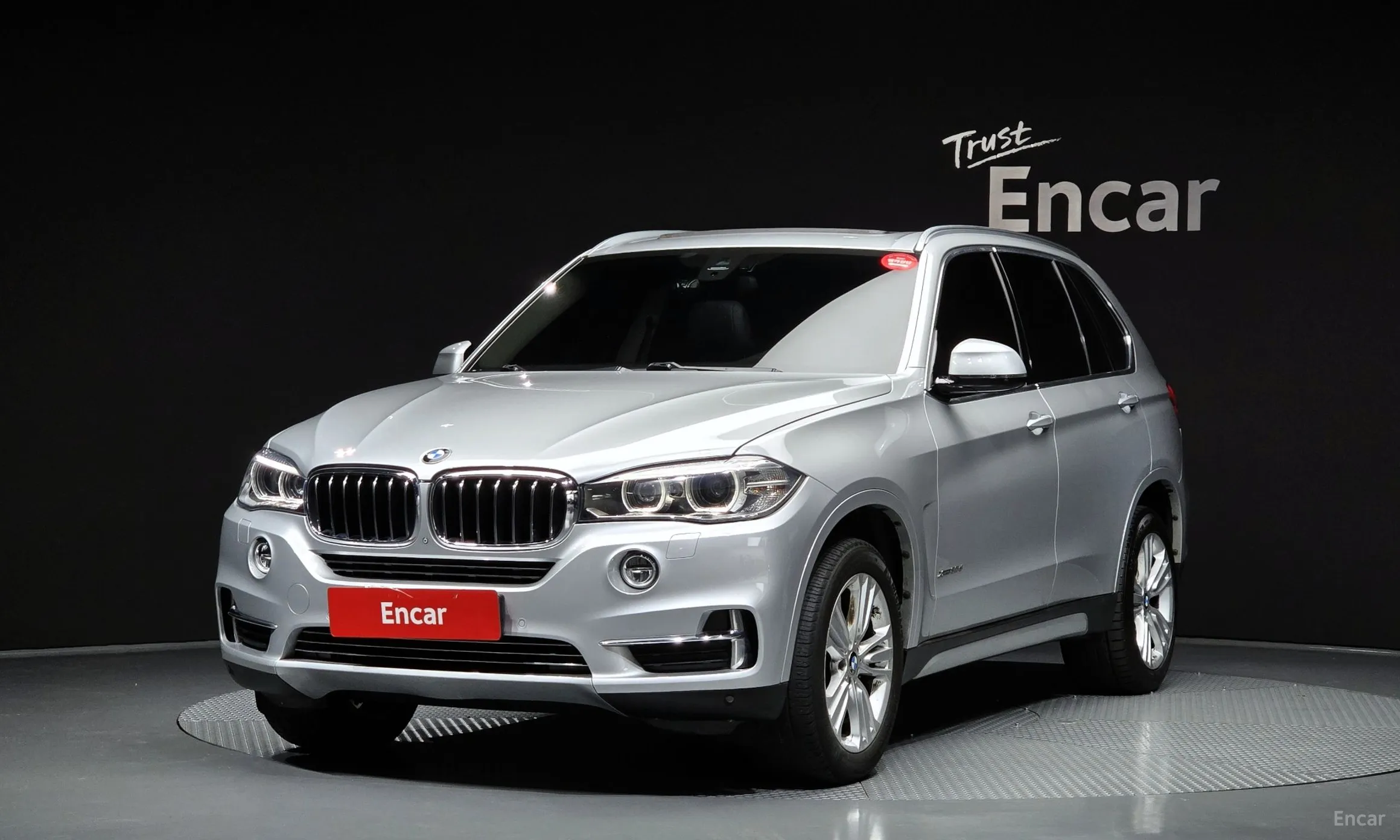 X5 (F15)