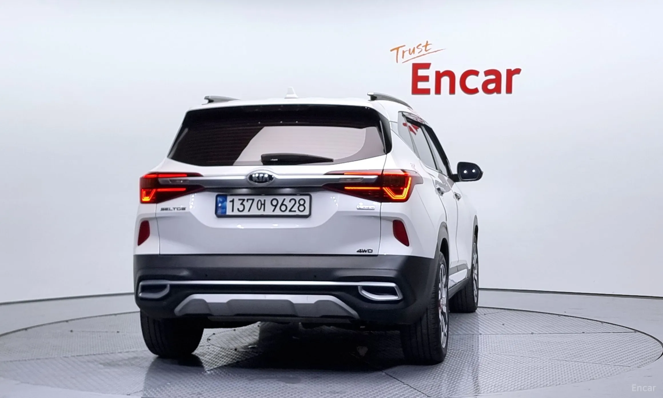 Kia Seltos превью 3