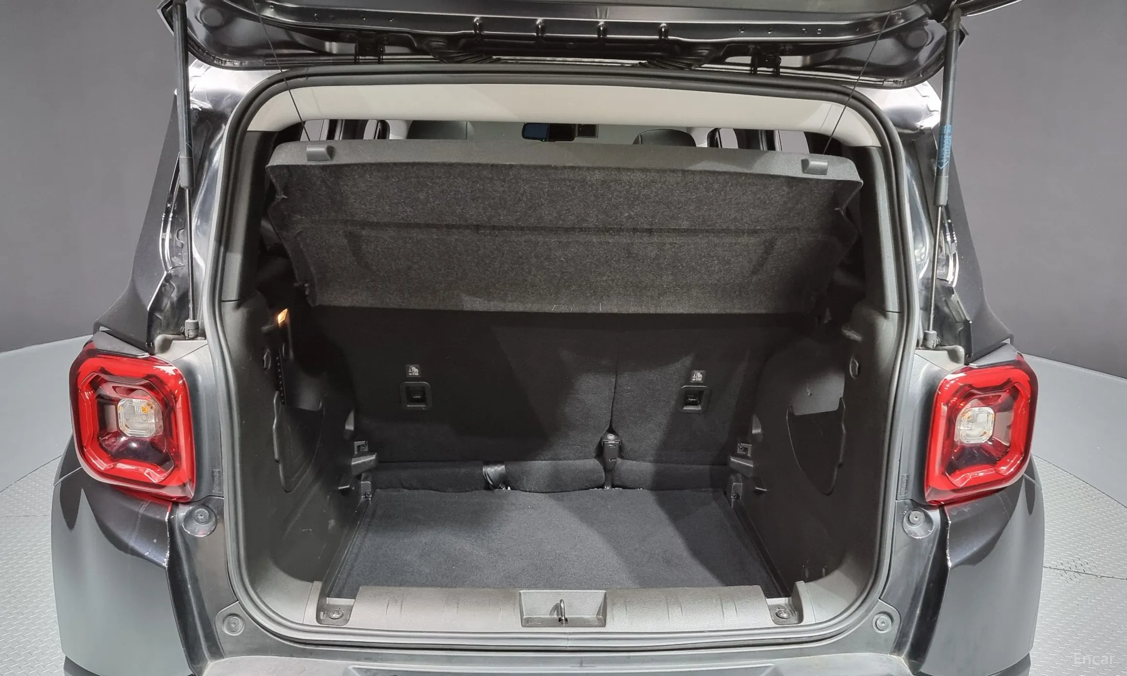 Jeep Renegade превью 20